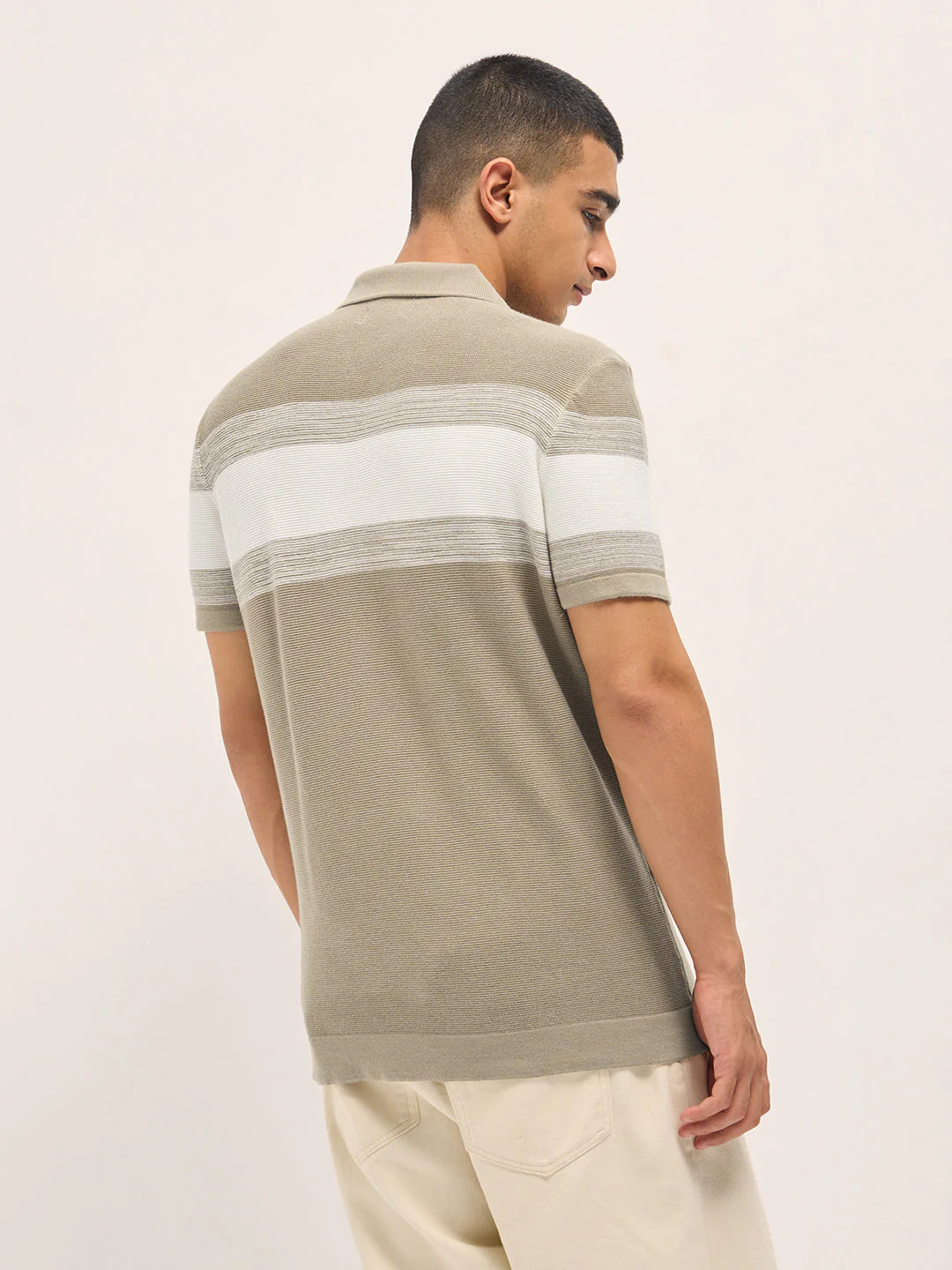 Men Beige Slim Fit Flat Knit Polo - Image 2