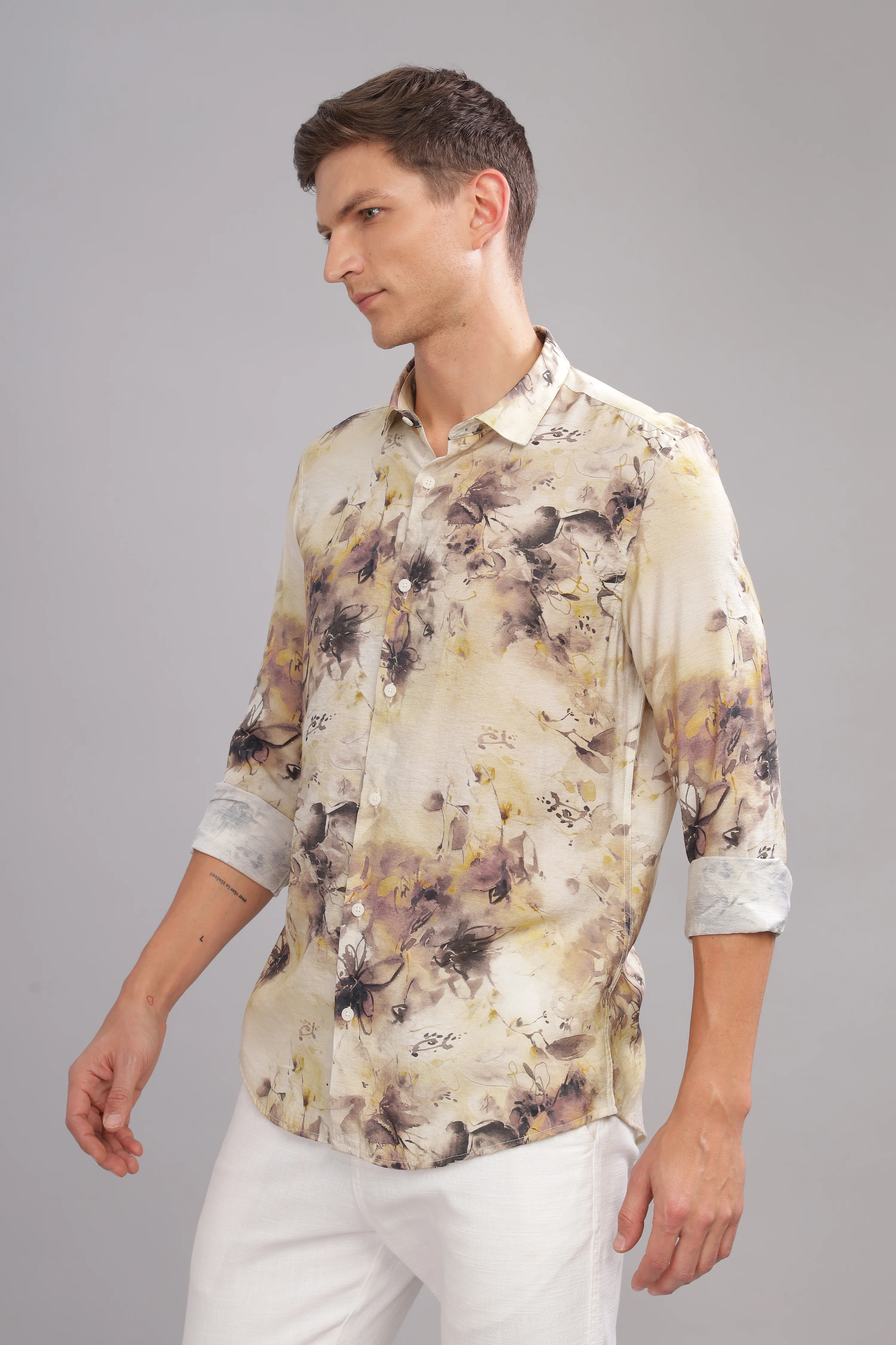 Men Beige Slim Fit Shirt - Image 5