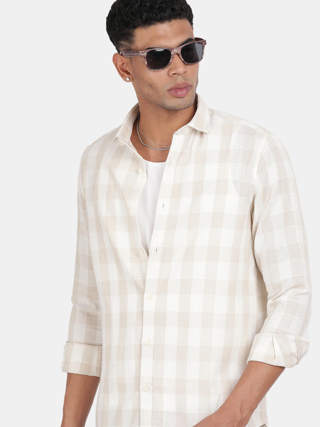 Men Beige Slim Fit Spread Collar Full Sleeve Casual Shirt