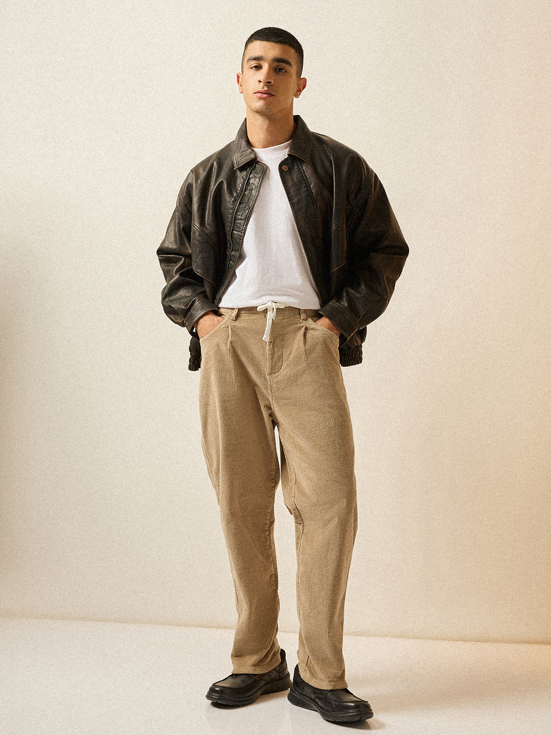 Men Beige Solid Baggy Fit Corduroy Cotton Pant - Image 3