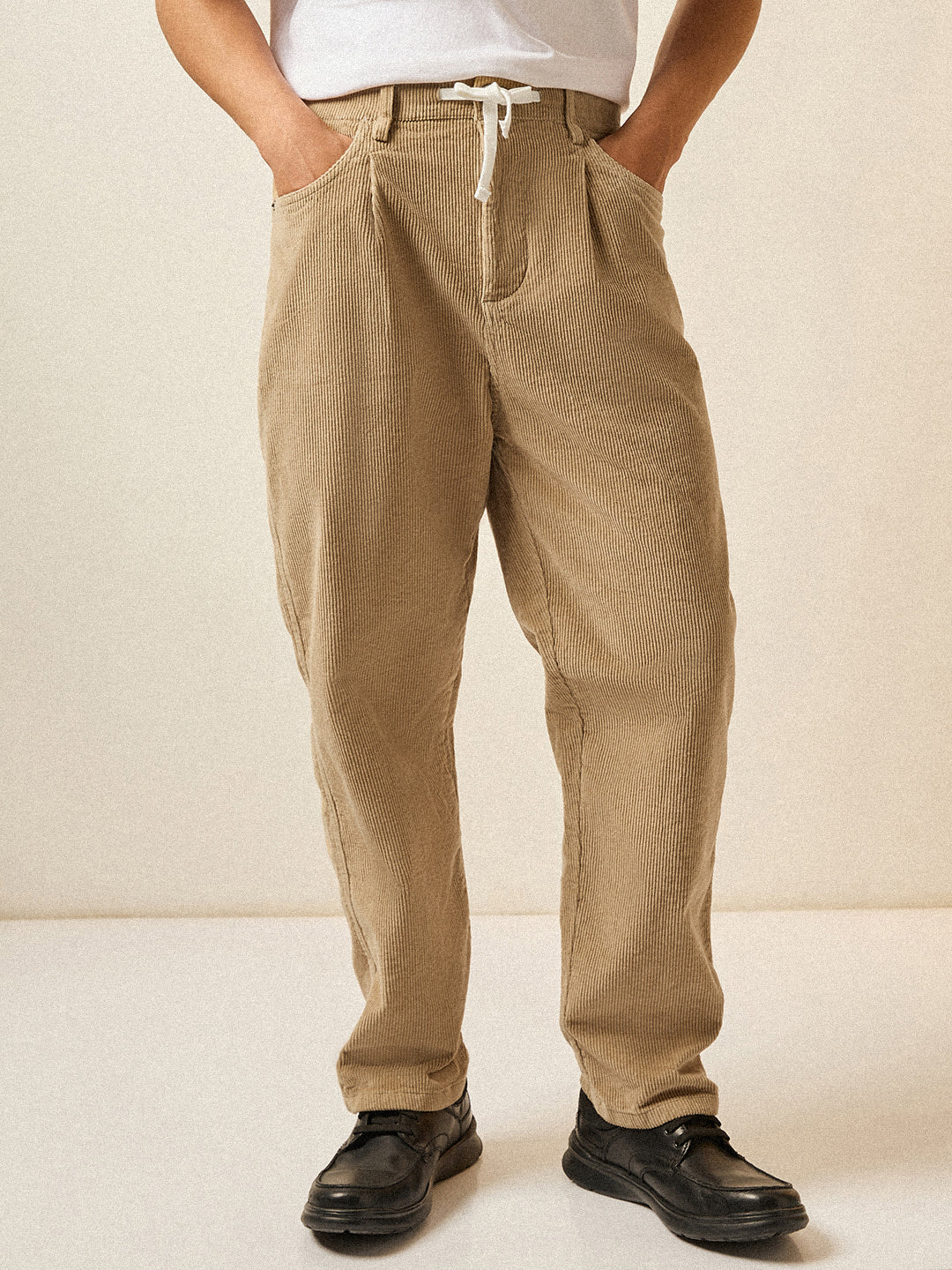 Men Beige Solid Baggy Fit Corduroy Cotton Pant - Image 6