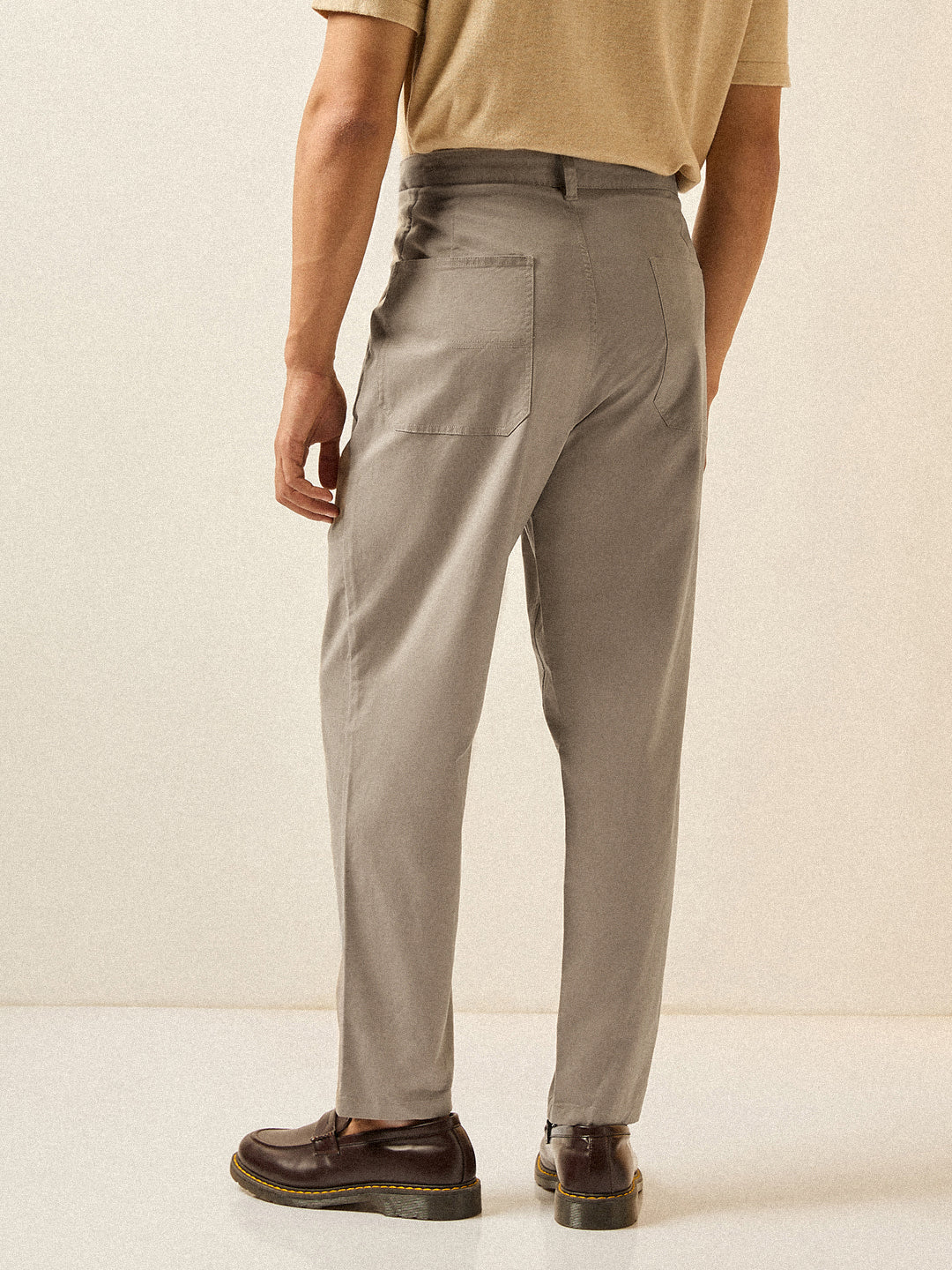 Men Beige Solid Cropped Carrot Fit Casual Chino Trouser - Image 2