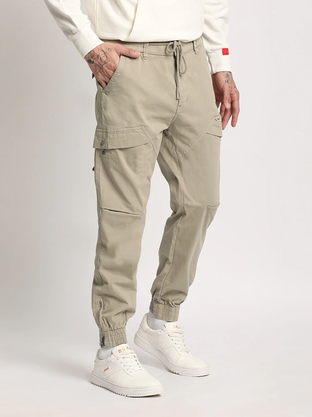 Men Beige Solid Regular Fit Cargo - Image 3