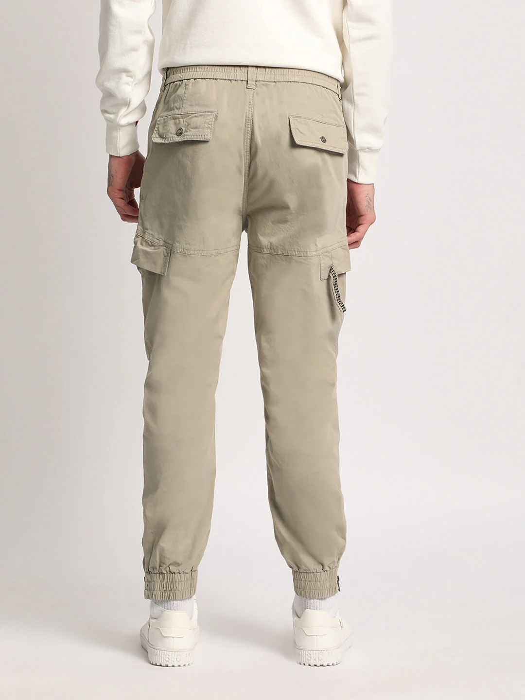 Men Beige Solid Regular Fit Cargo - Image 4