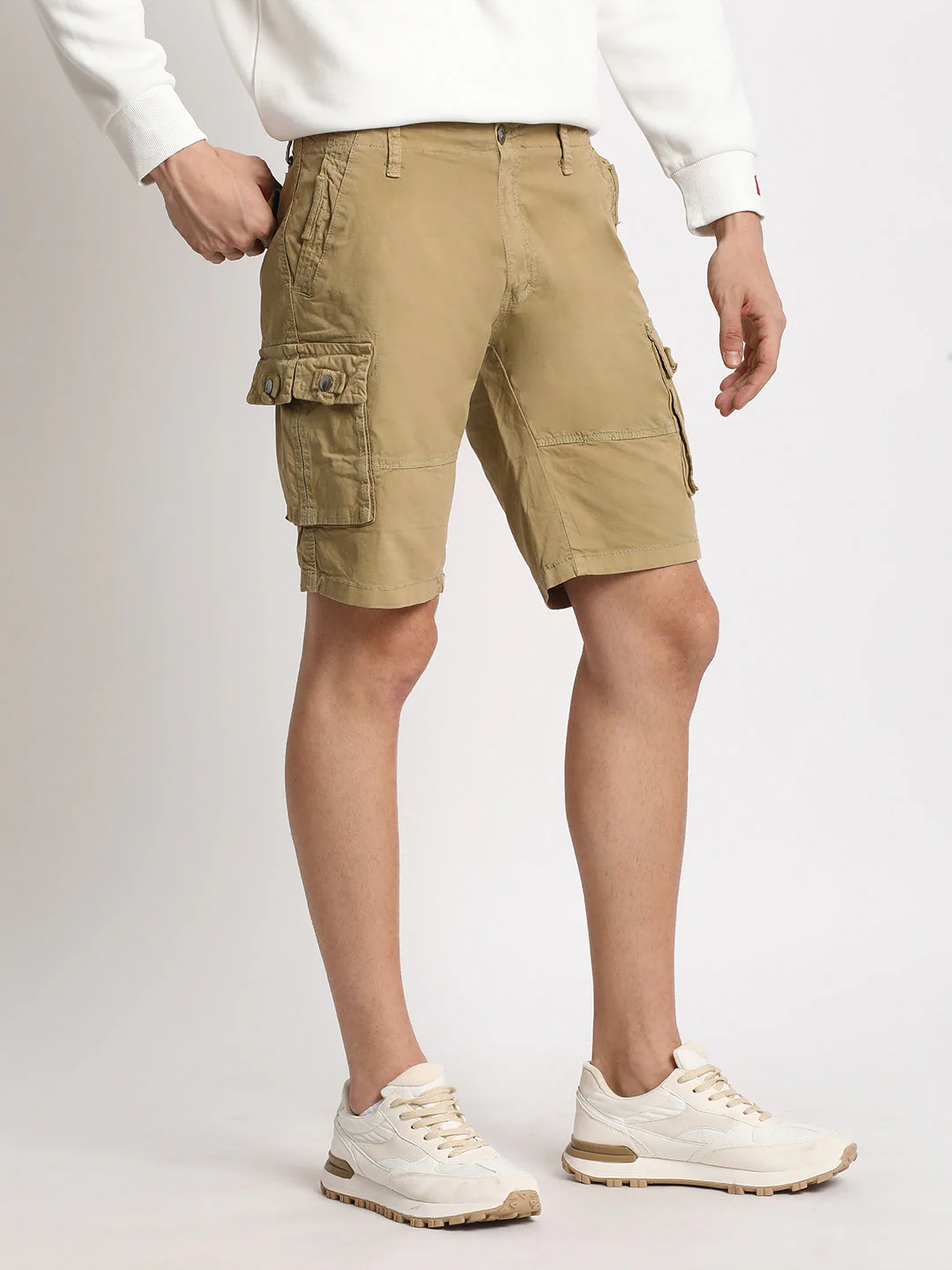 Men Beige Solid Regular Fit Cotton Cargo Shorts - Image 3