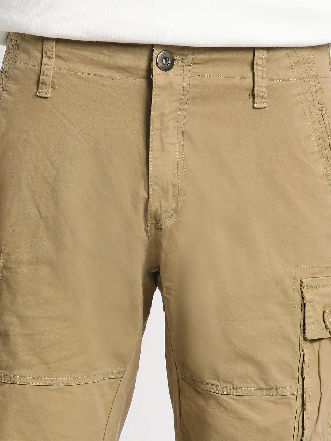 Men Beige Solid Regular Fit Cotton Cargo Shorts - Image 6