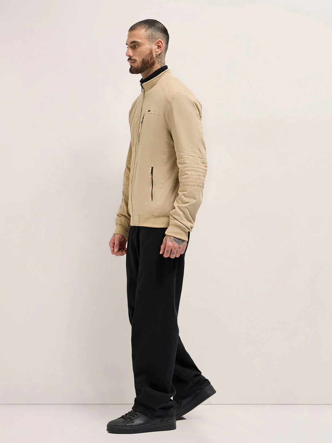 Men Beige Solid Regular Fit - Image 3