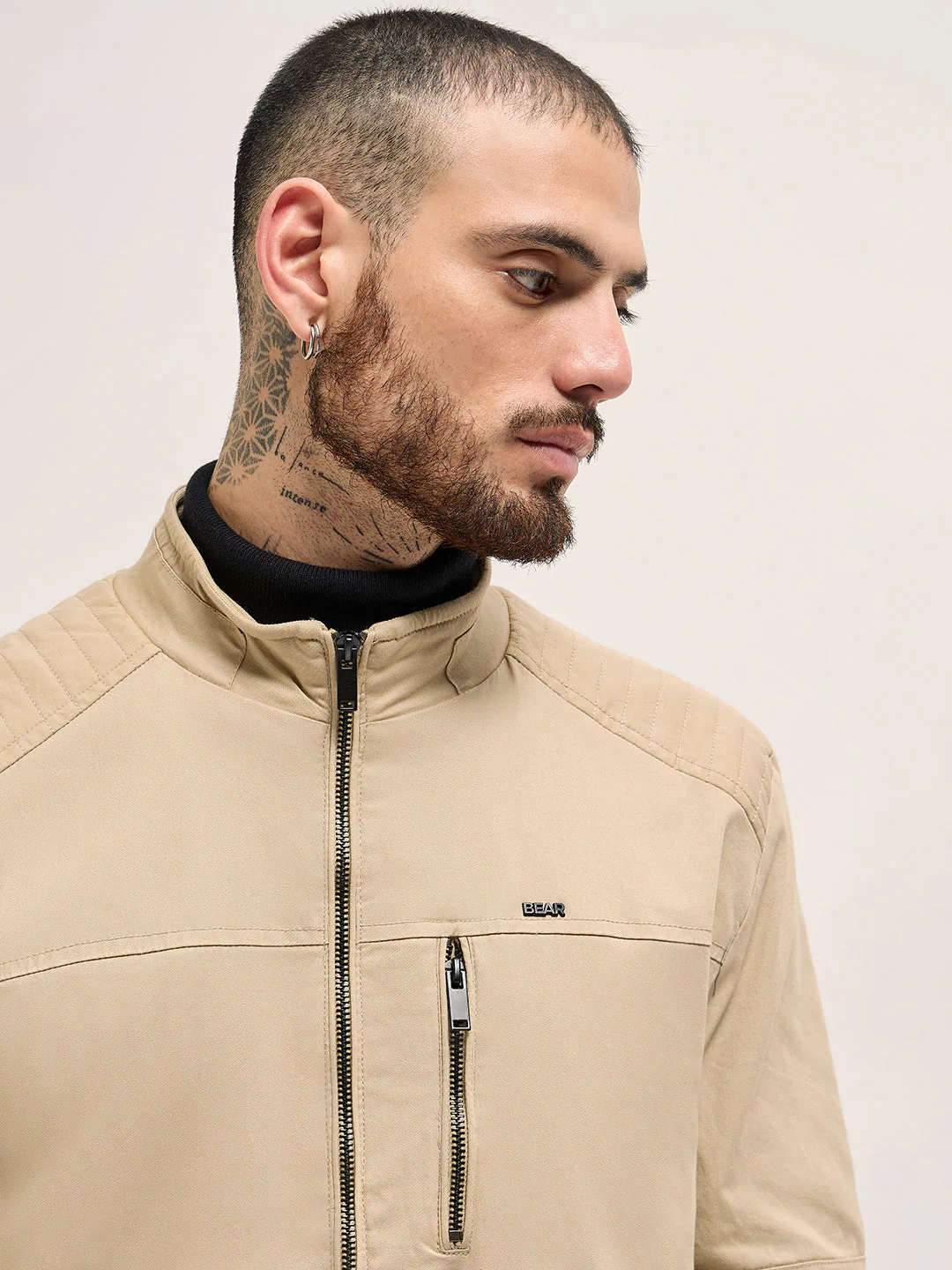 Men Beige Solid Regular Fit - Image 5