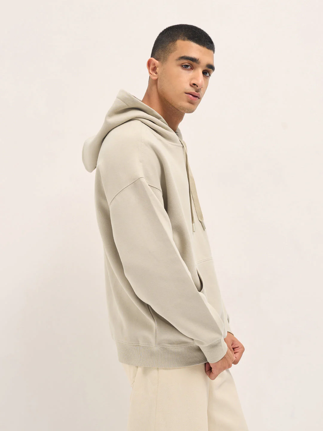 Men Beige Solid Relax Fit Hoodie - Image 3