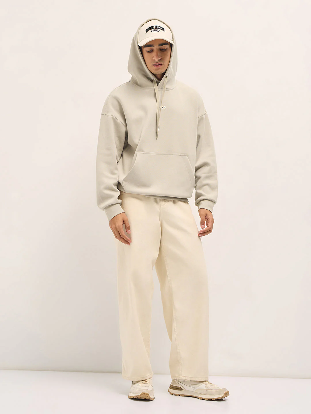 Men Beige Solid Relax Fit Hoodie - Image 4