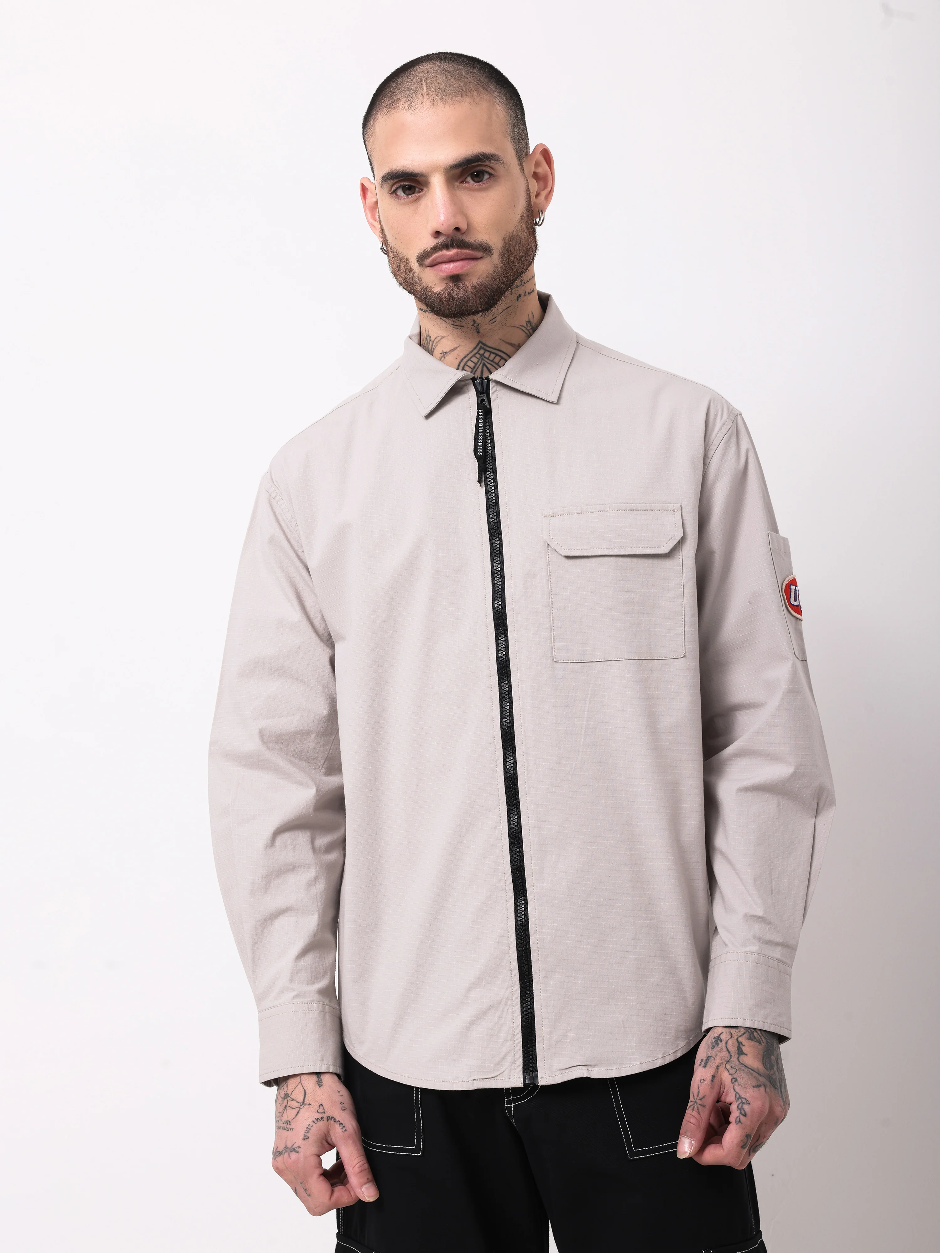 Men Beige Solid Shacket - Image 3