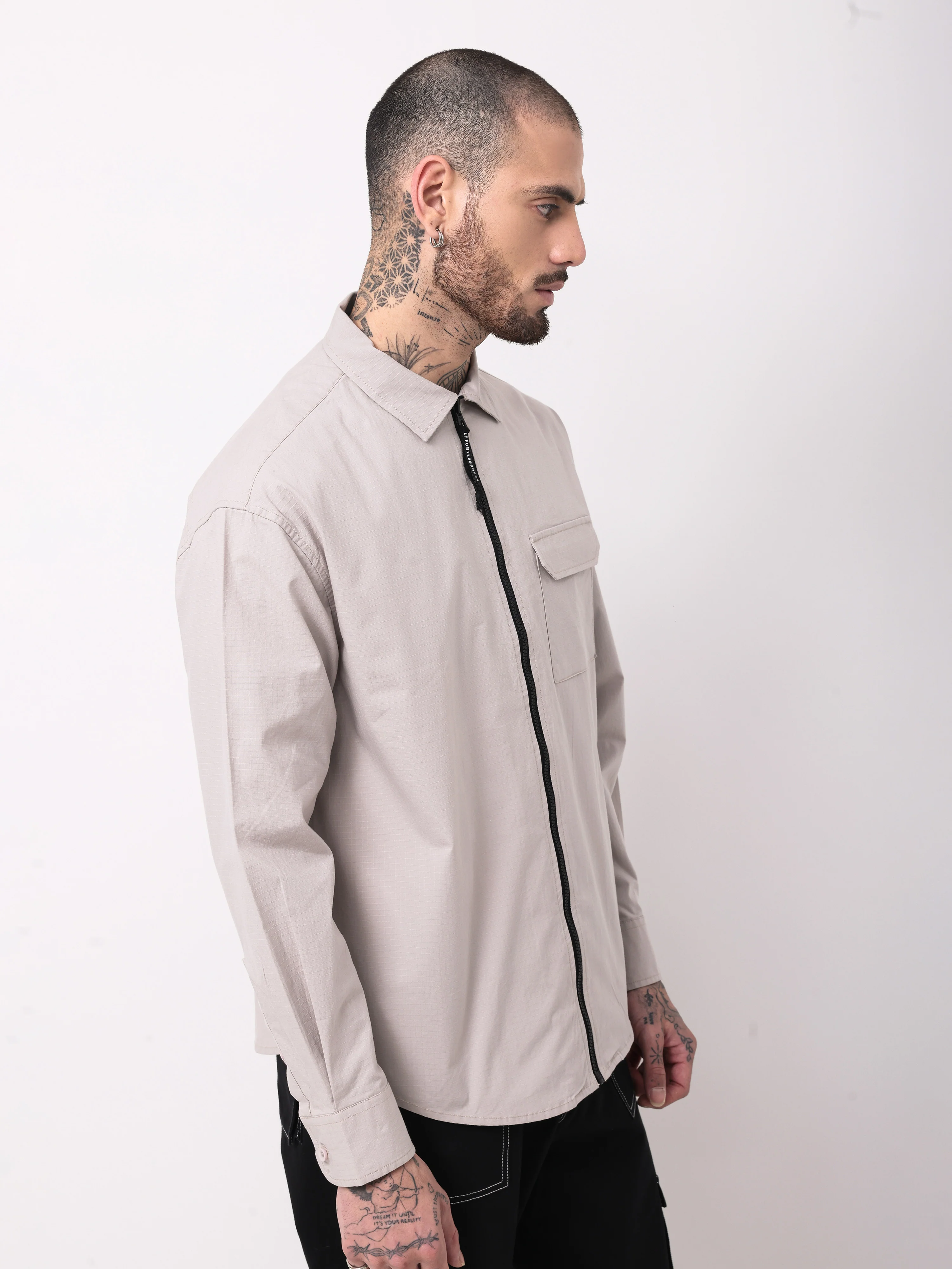 Men Beige Solid Shacket - Image 6