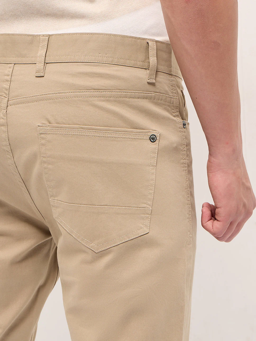 Men Beige Solid Slim Fit Casual Chino Trouser - Image 6