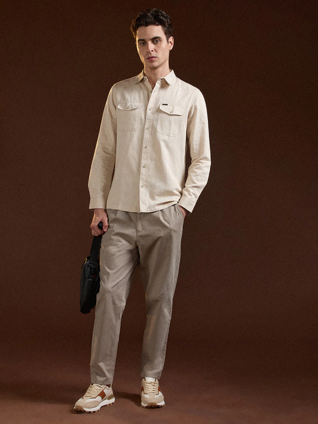 Men Beige Solid Slim Fit Casual Shirt - Image 4