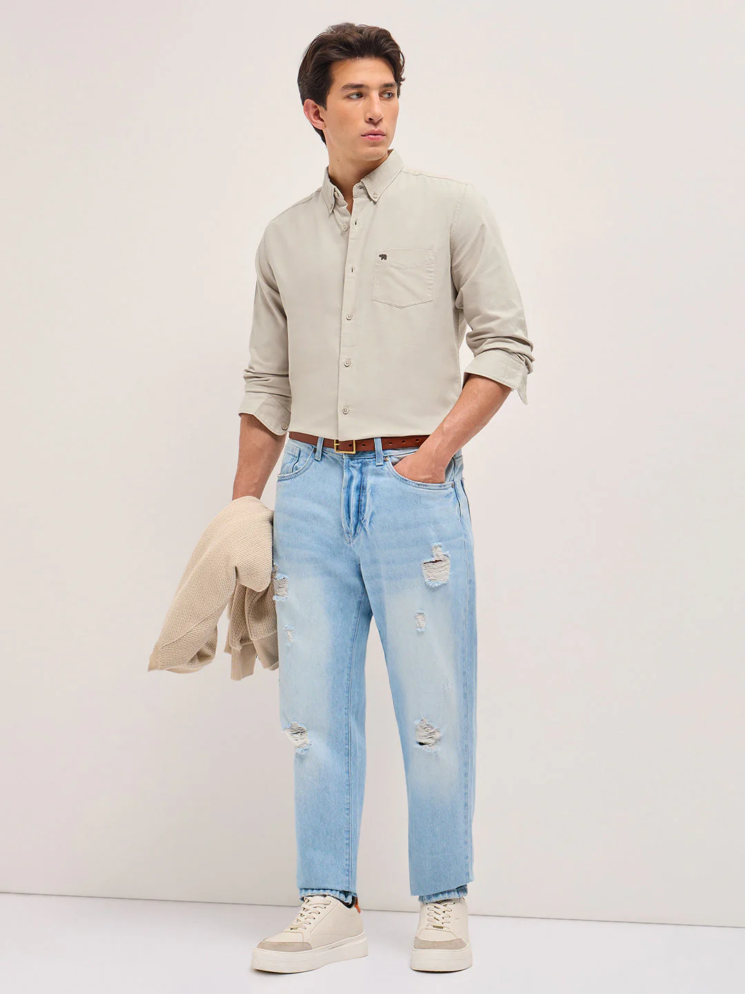 Men Beige Solid Slim Fit Casual Shirt - Image 4