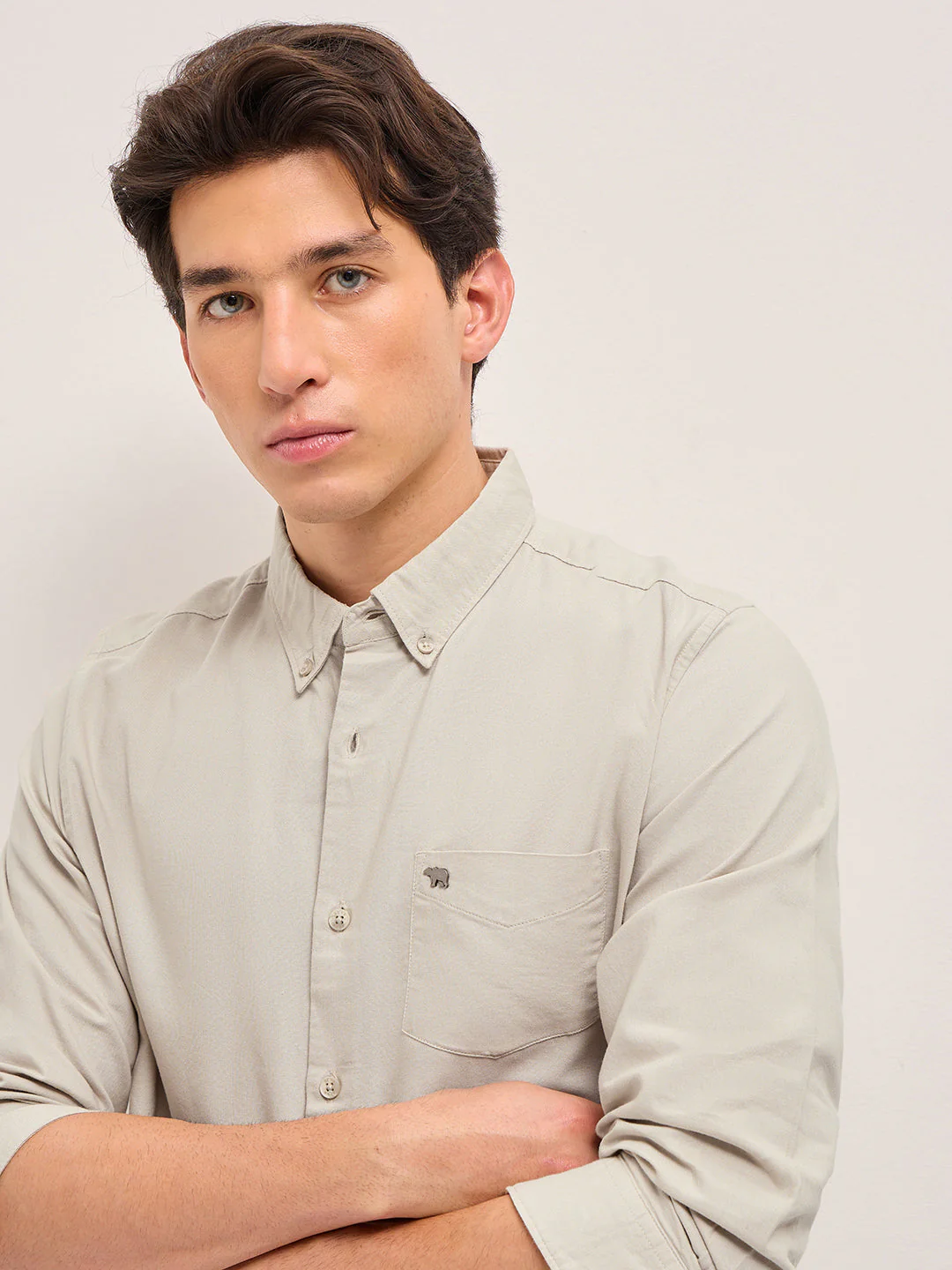 Men Beige Solid Slim Fit Casual Shirt - Image 5