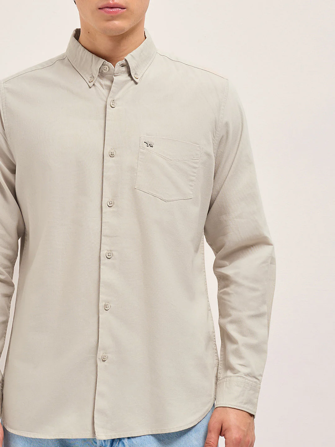 Men Beige Solid Slim Fit Casual Shirt - Image 7