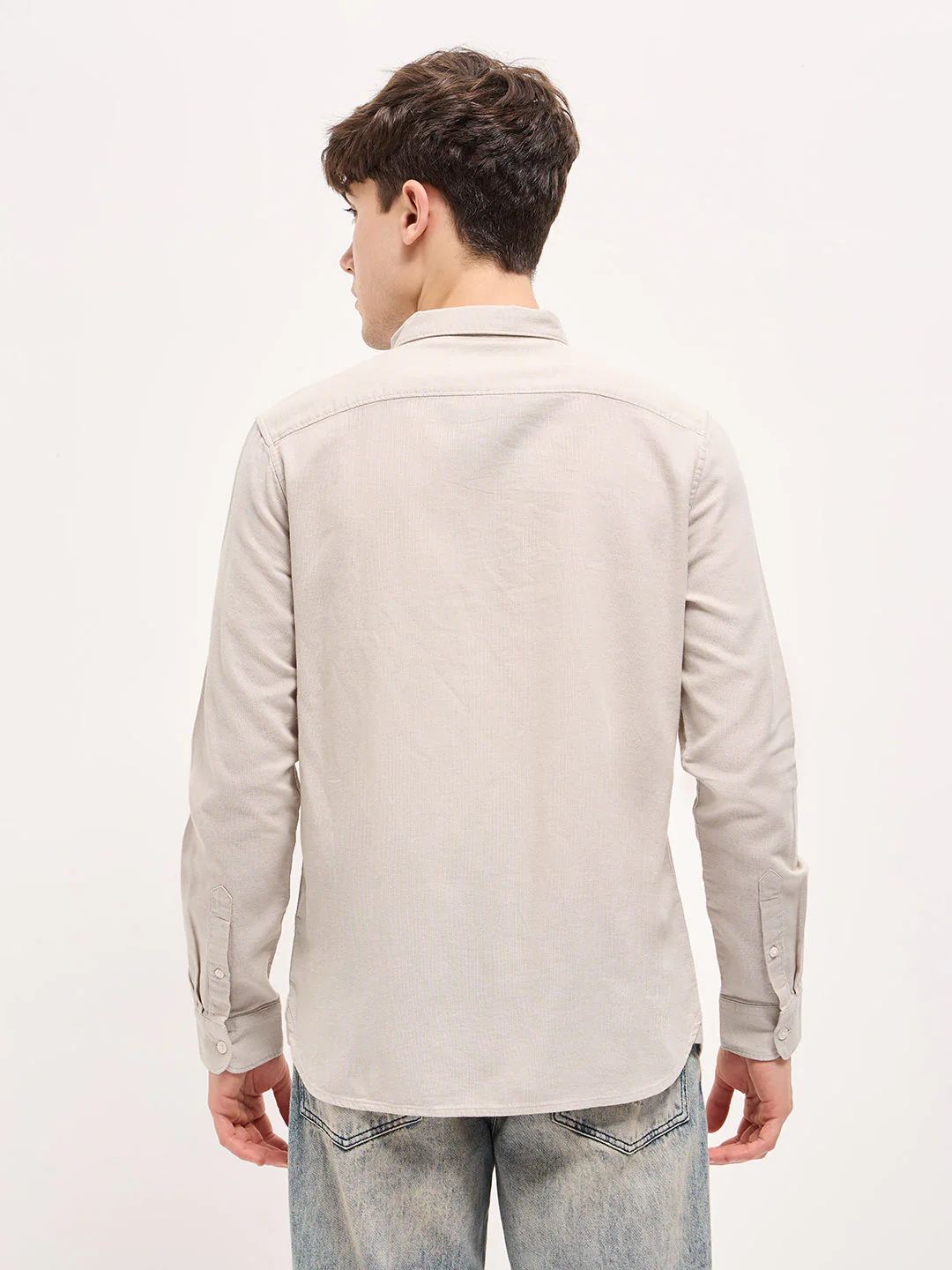 Men Beige Solid Slim Fit Casual Shirt - Image 2