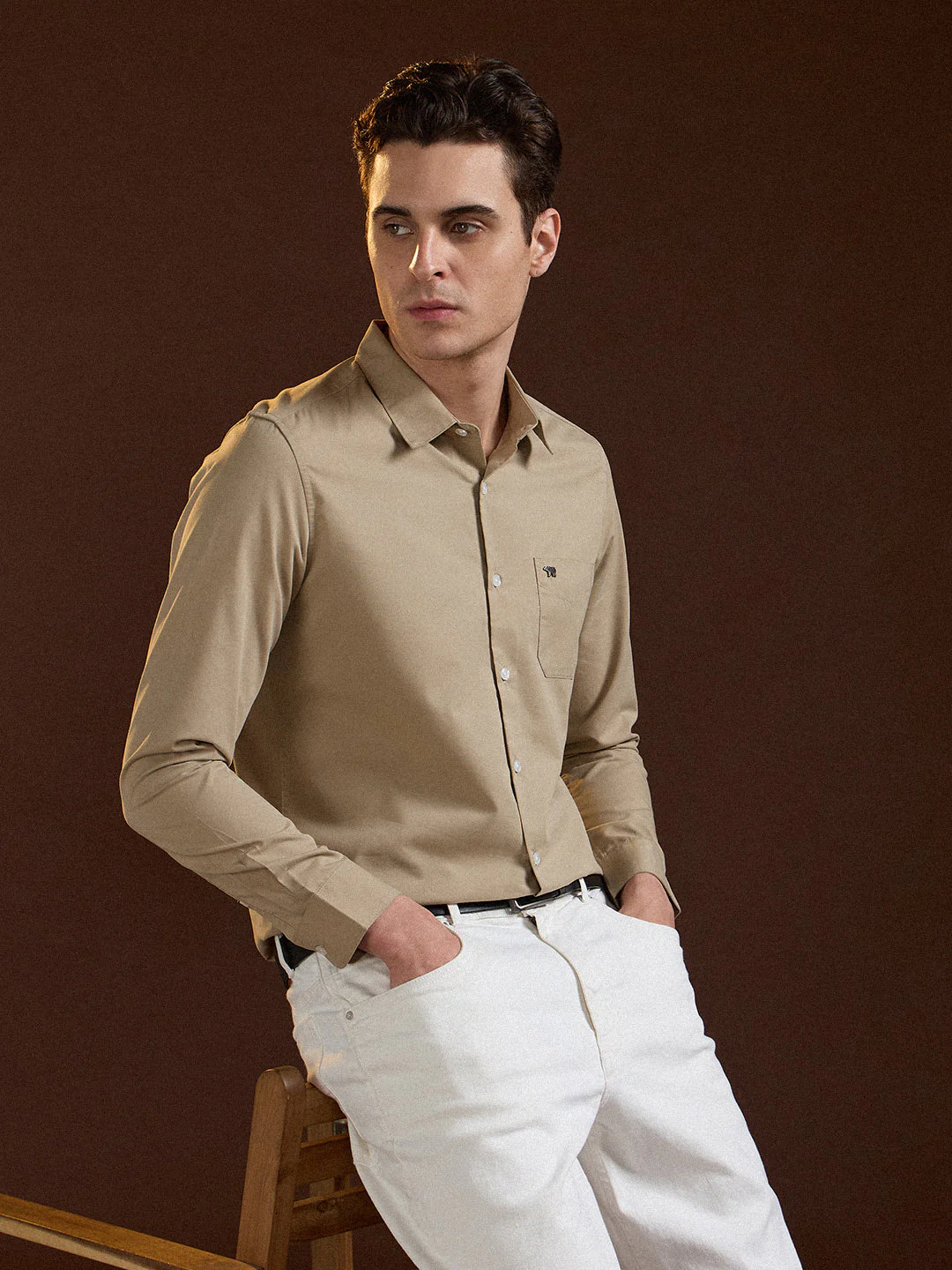 Men Beige Solid Slim Fit Polyester Casual Shirt