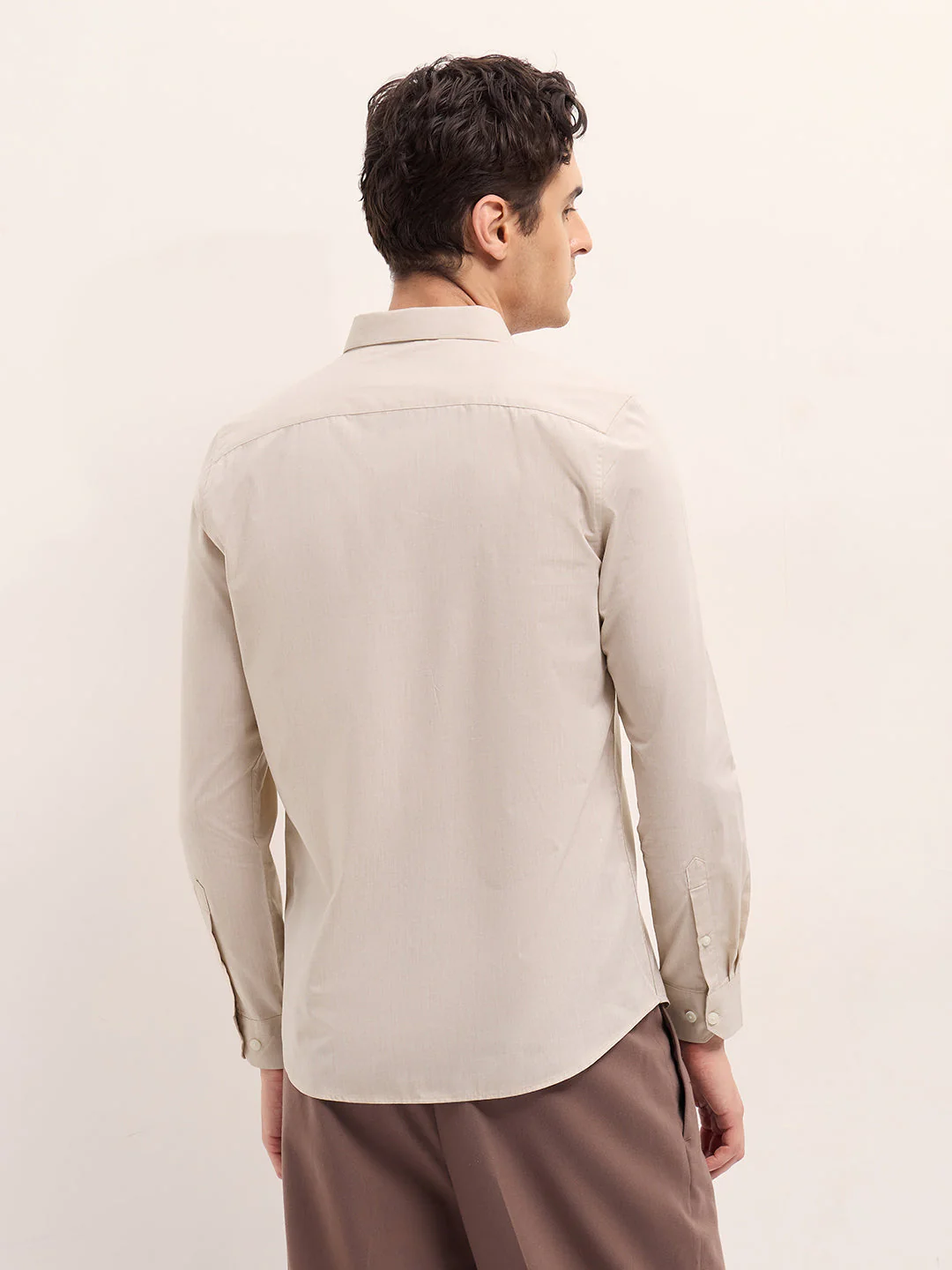 Men Beige Solid Tailored Fit Polyester Blend Formal Shirt - Image 2