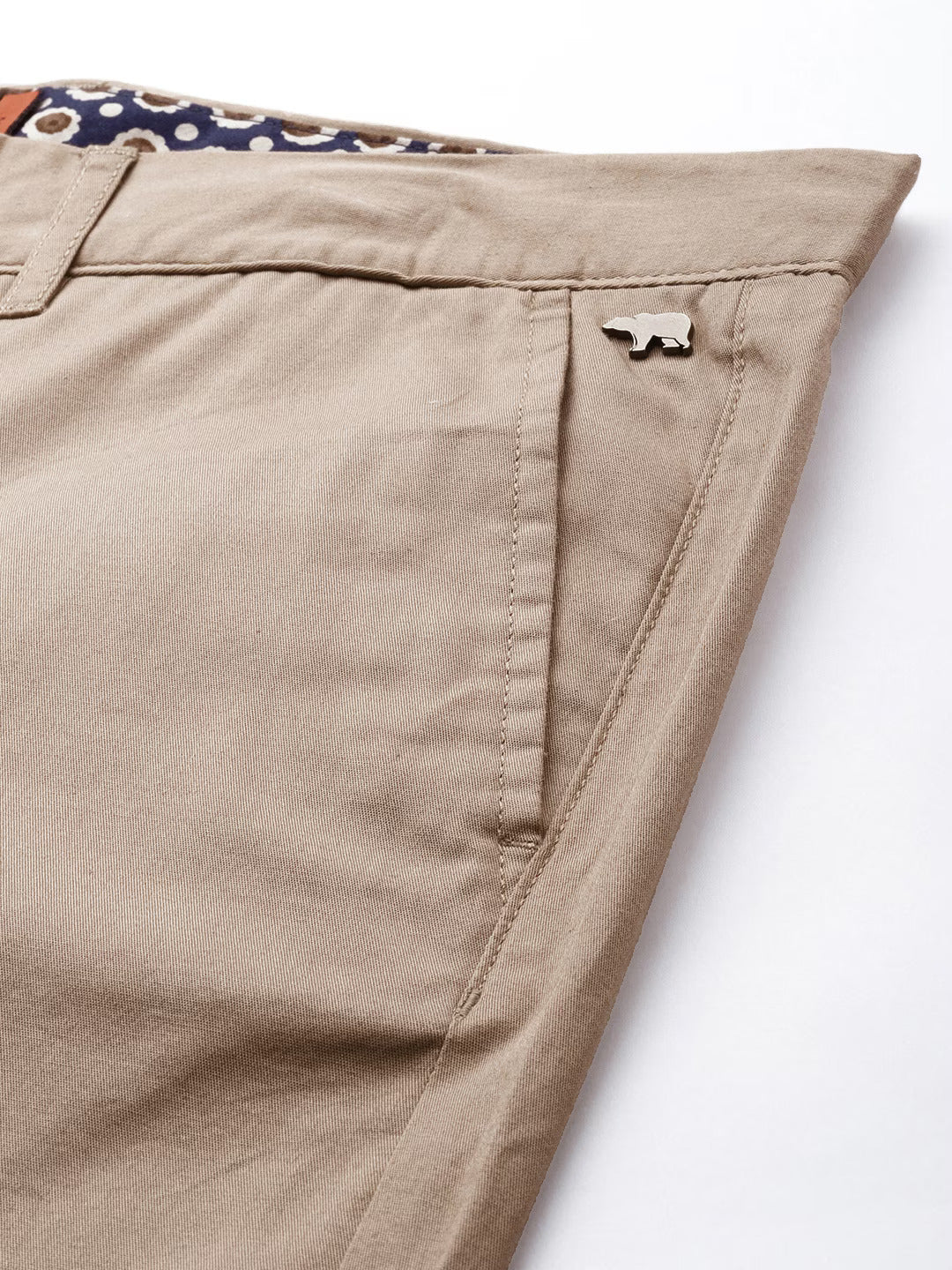 Men Beige Solid Tapered Fit Chinos Trousers - Image 7