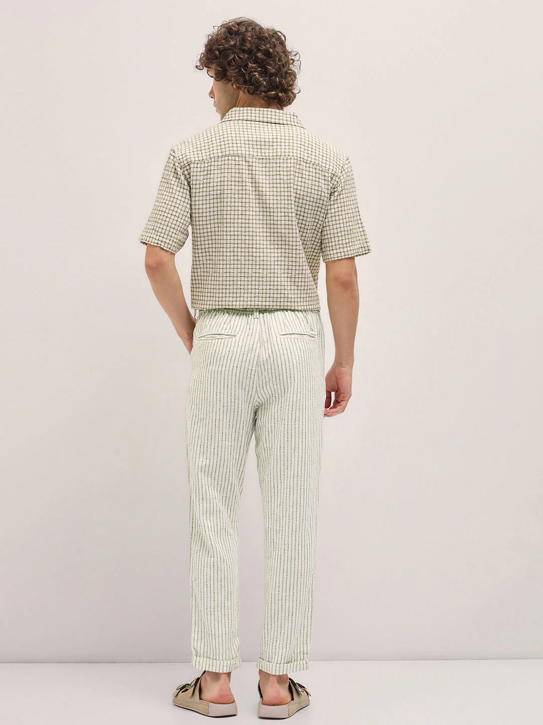 Men Beige Stripes Tapered Fit Elasticated Waist Casual Trouser - Image 2
