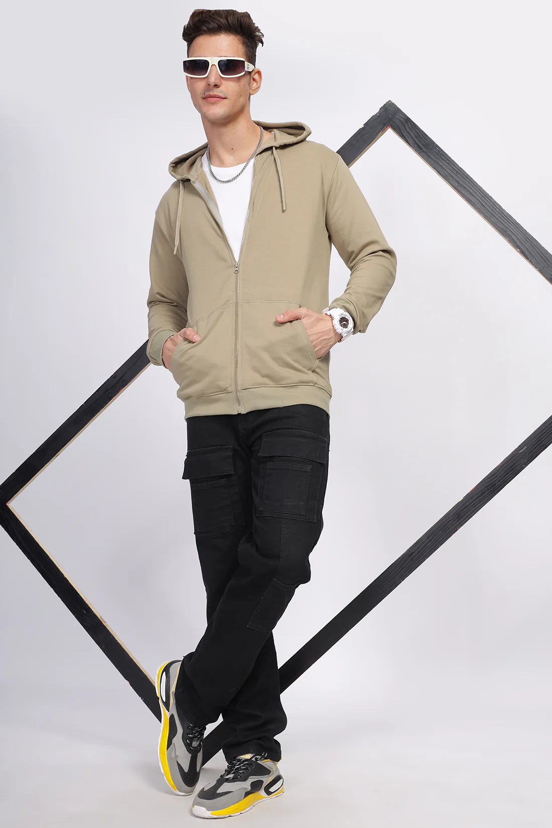 Men Beige  Sweatshirt With Zipper Hoodies - Image 4