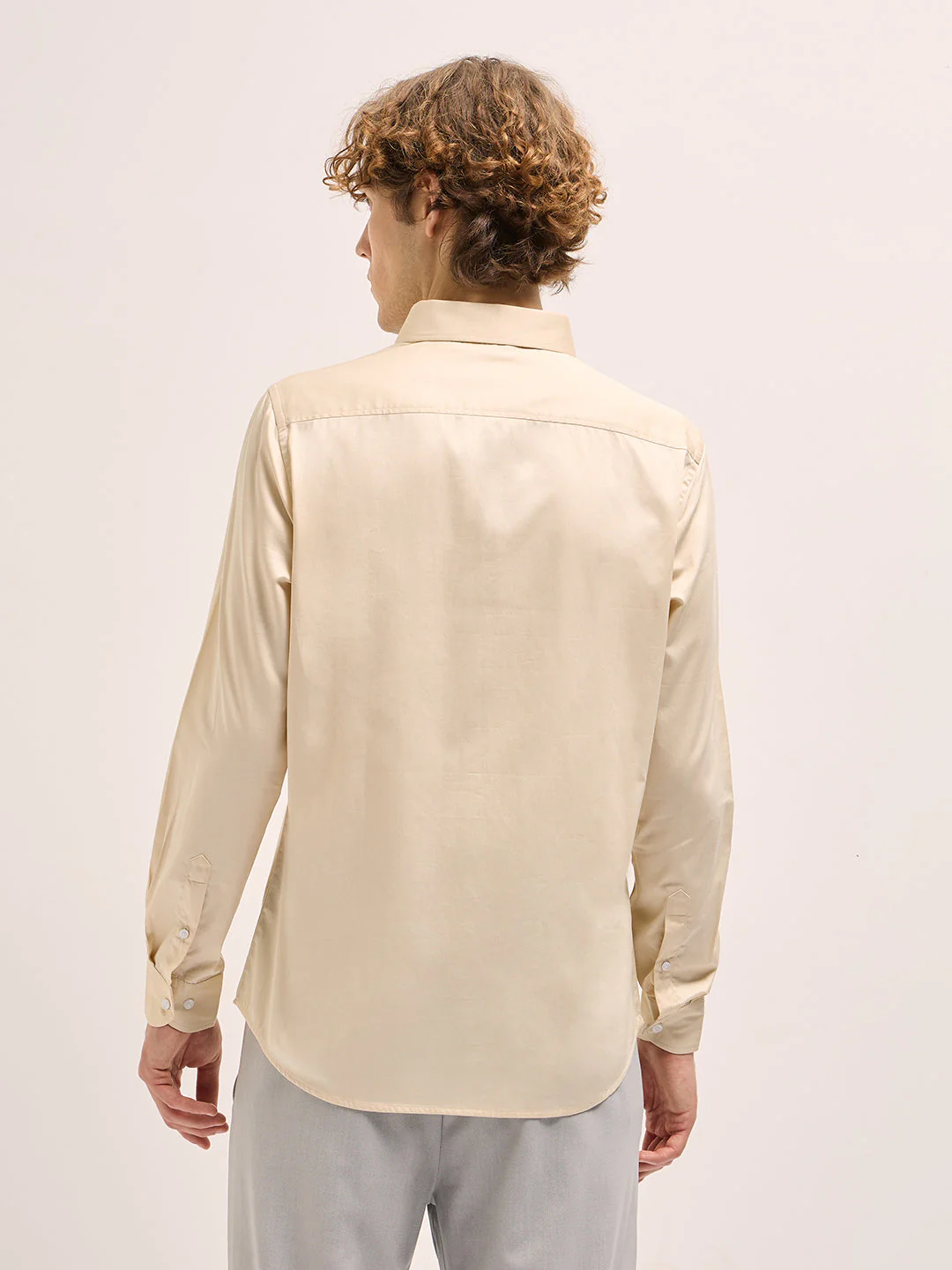 Men Beige Tailored Fit Solid Formal Shirt - Image 2