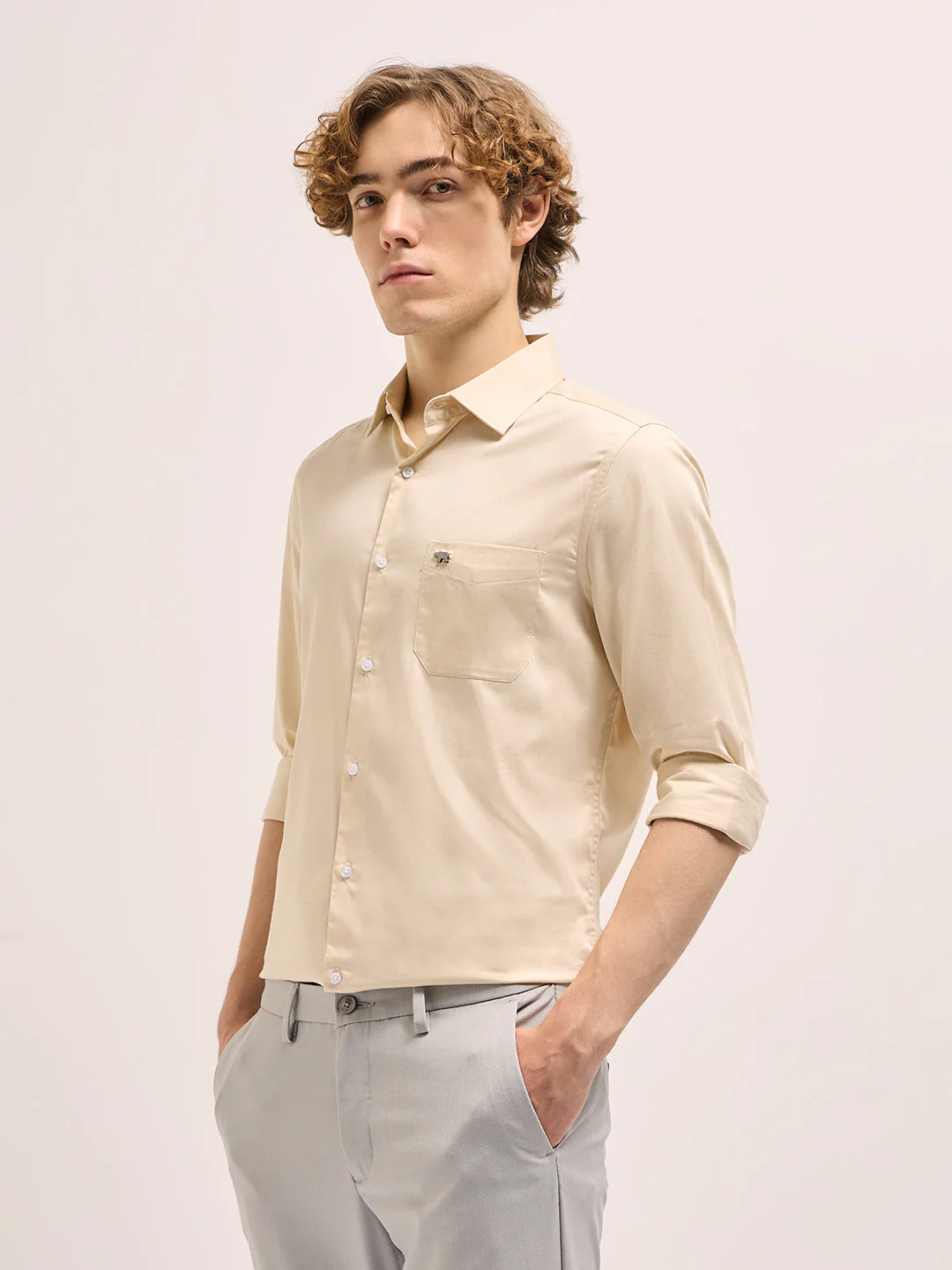 Men Beige Tailored Fit Solid Formal Shirt - Image 3