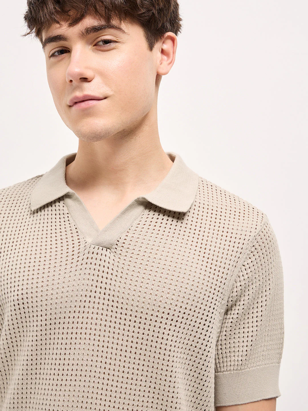Men Beige Textured Knit Regular Fit Polo T-shirt - Image 5