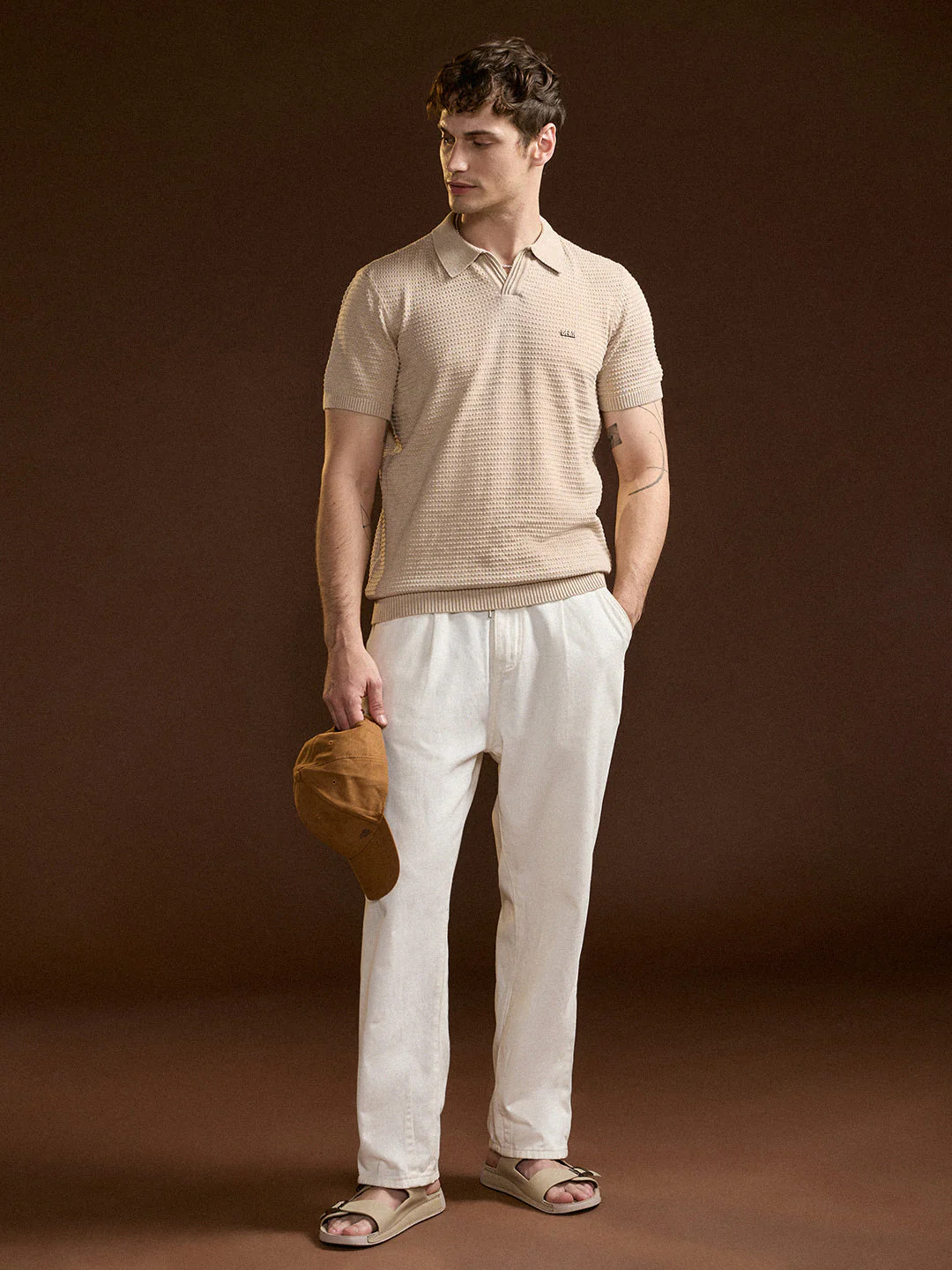 Men Beige Textured Slim Fit V-Notch Style Polo - Image 4