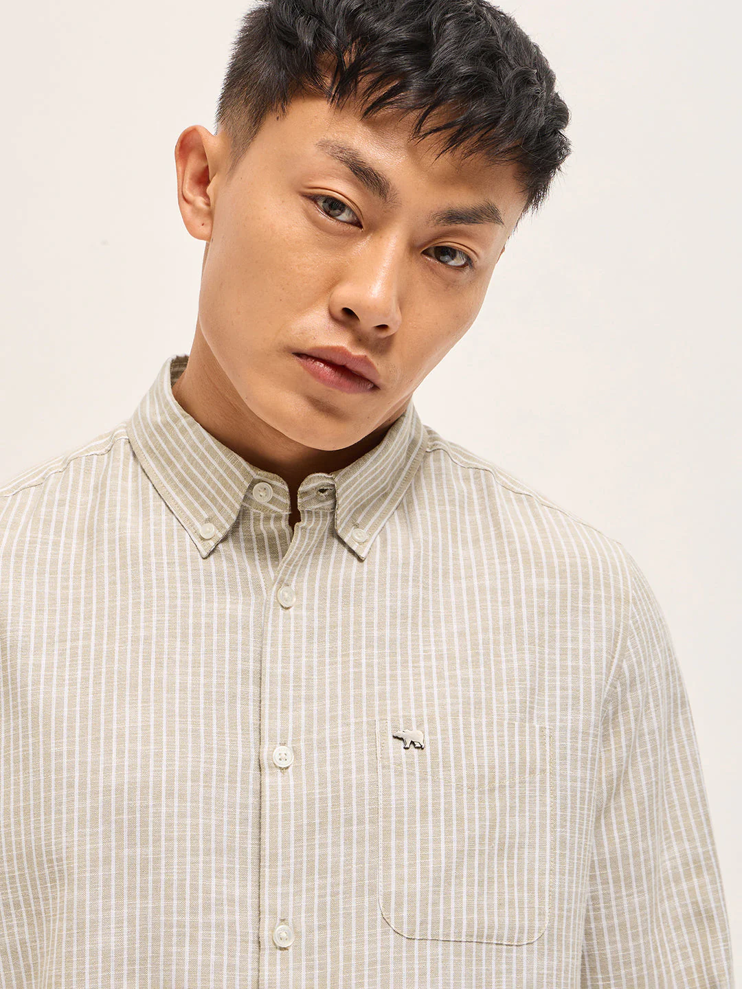 Men Beige Vertical Pin Stripes Slim Fit Casual Shirt - Image 5