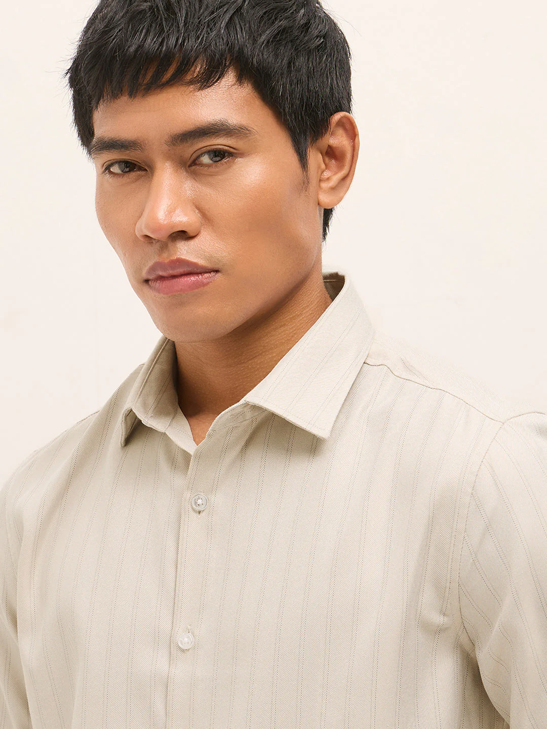 Men Beige Woven Stripe Pattern Tailored Fit Formal Shirt - Image 5
