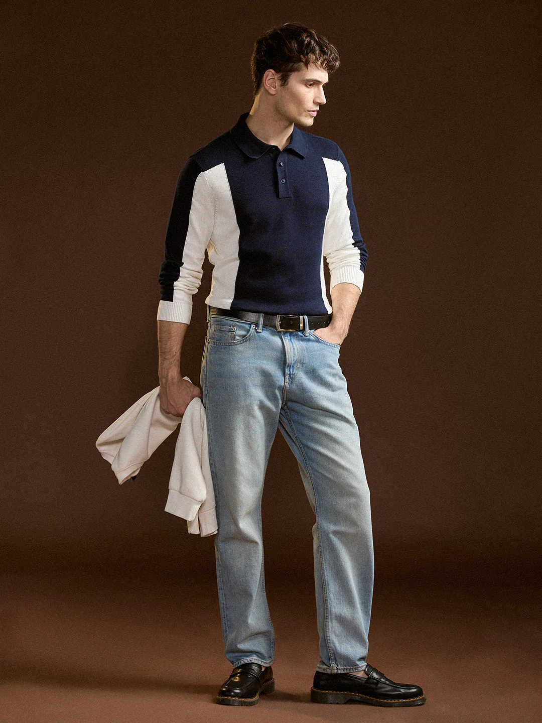 Men Black and Blue Color-Block Slim Fit Polo - Image 4