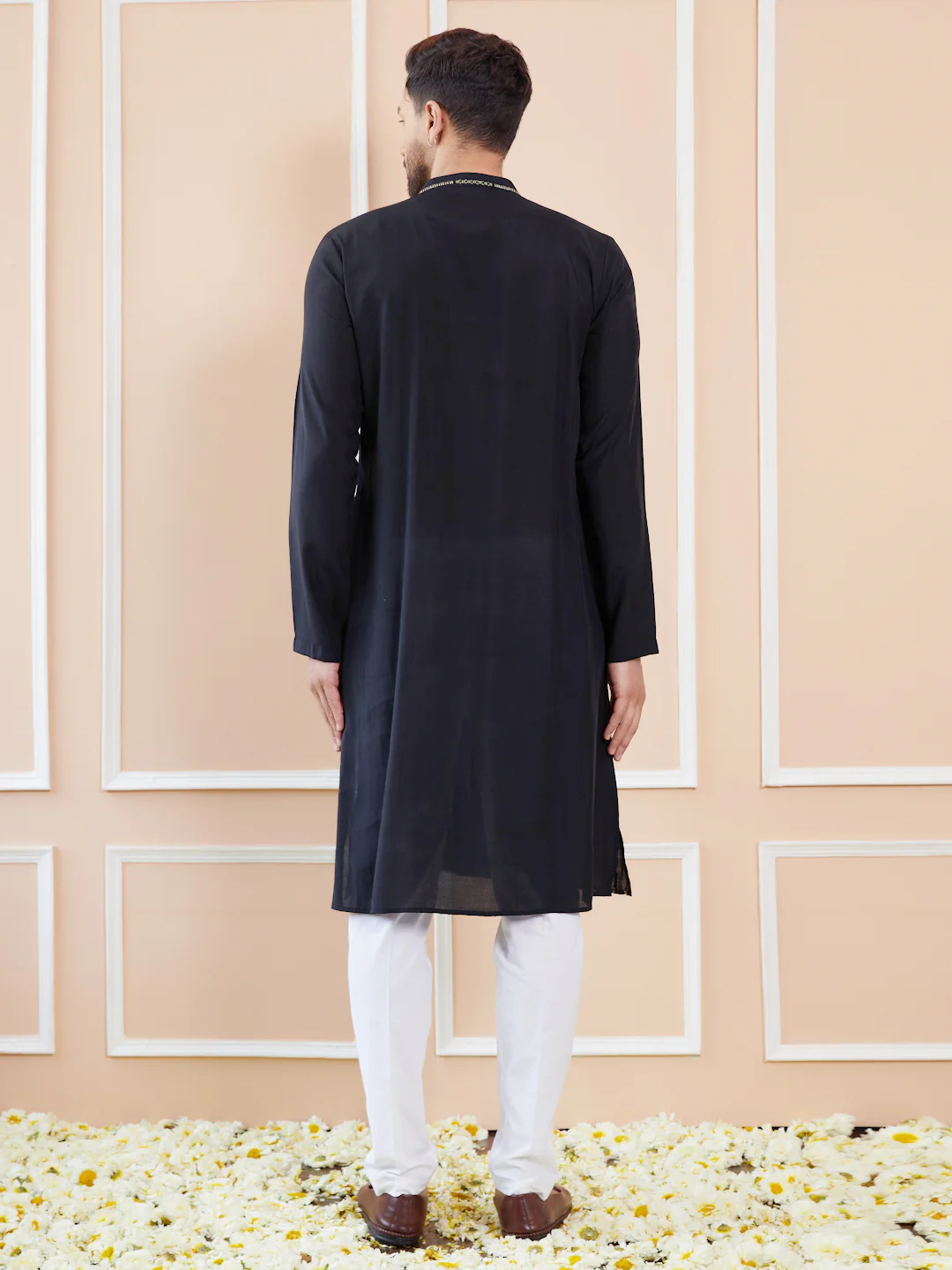Men Black And Gold Chanderi Silk Sequins Kurta - Image 3