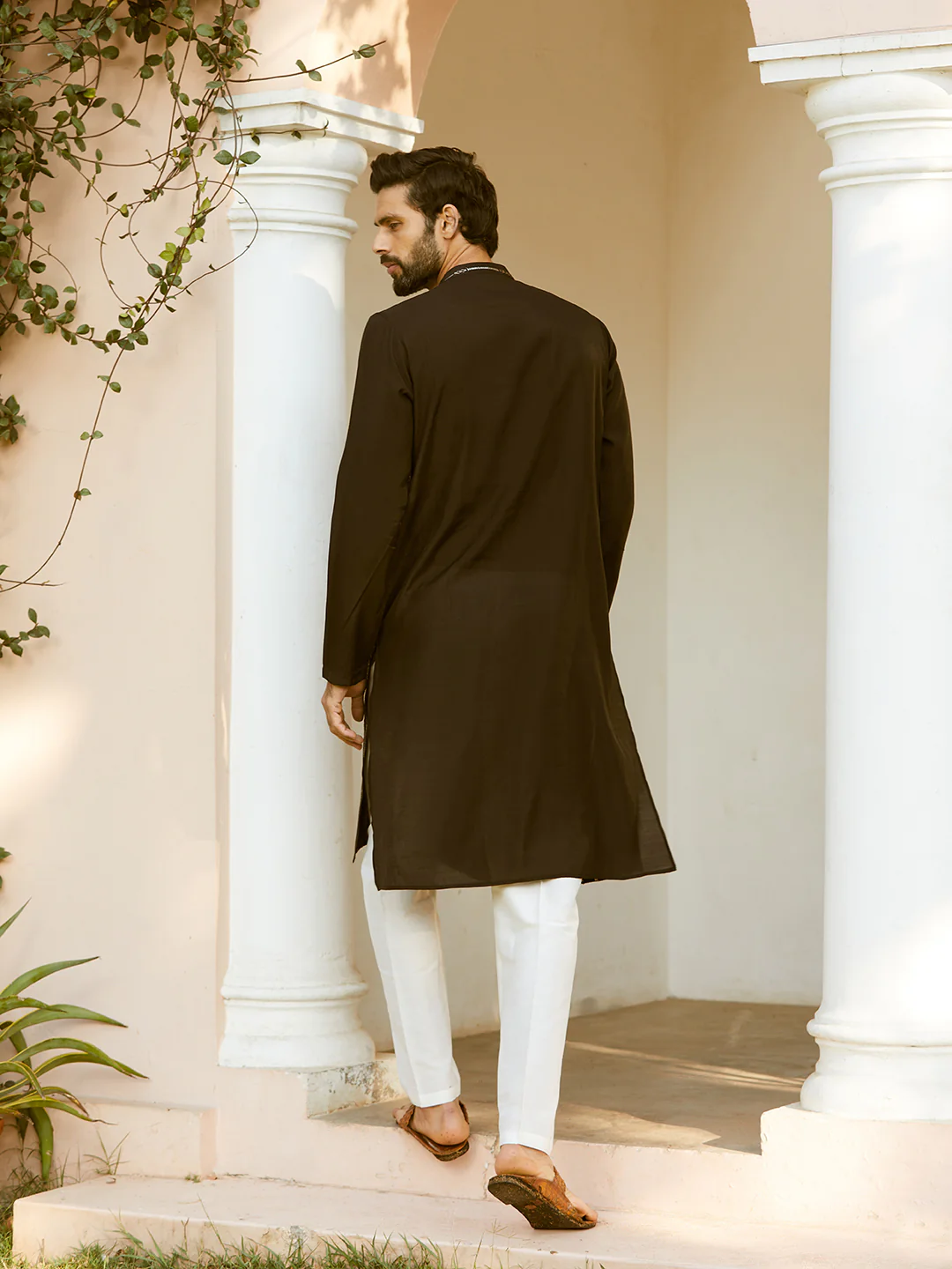 Men Black And Gold Chanderi Silk Sequins Kurta - Image 3