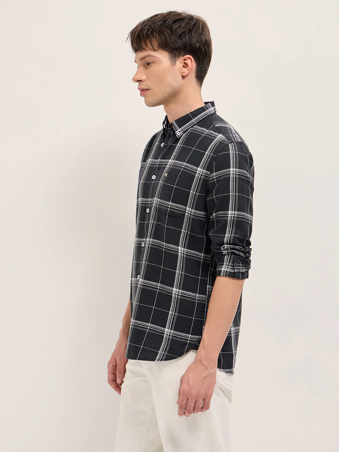 Men Black and White Checkered Slim Fit Casual Shirt - Image 3