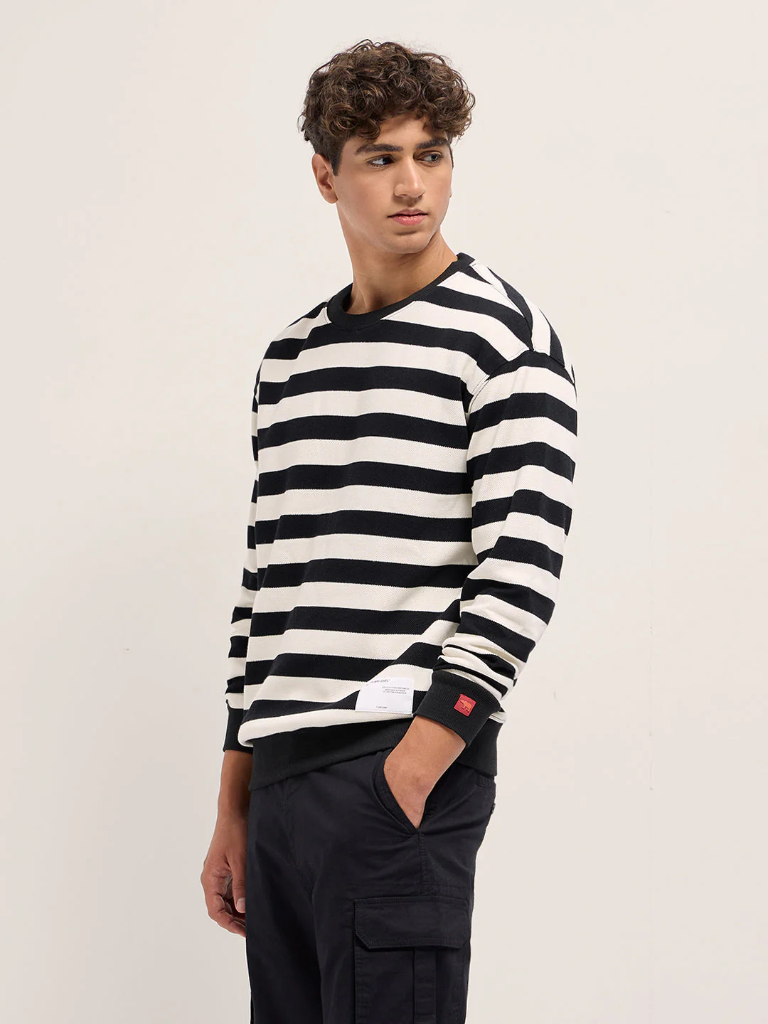 Men Black and White Flat Knit Striped Crew Neck T-Shirt - Image 3