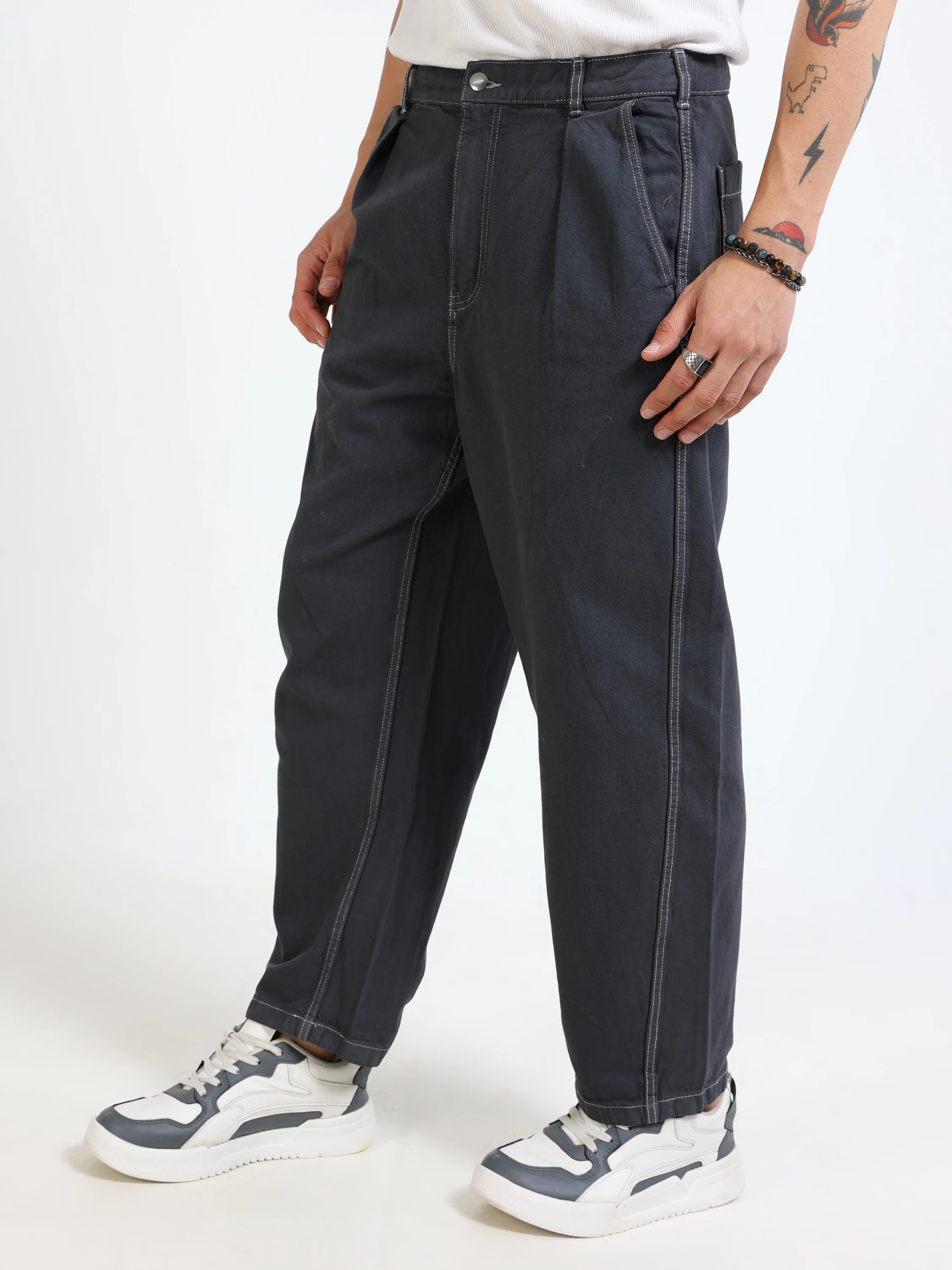 Men Black Baagy Fit Denim - Image 5