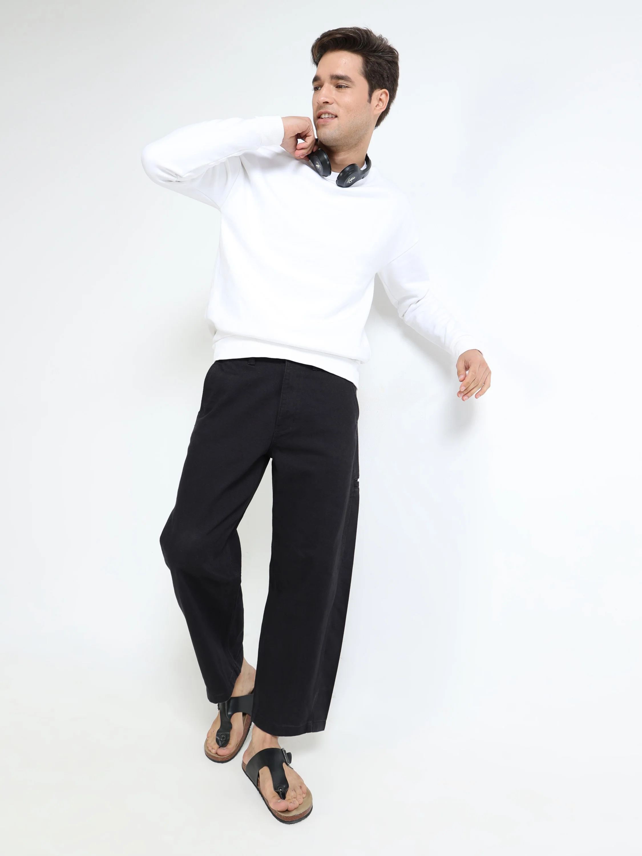 Men Black Baggy Fit Pants - Image 2