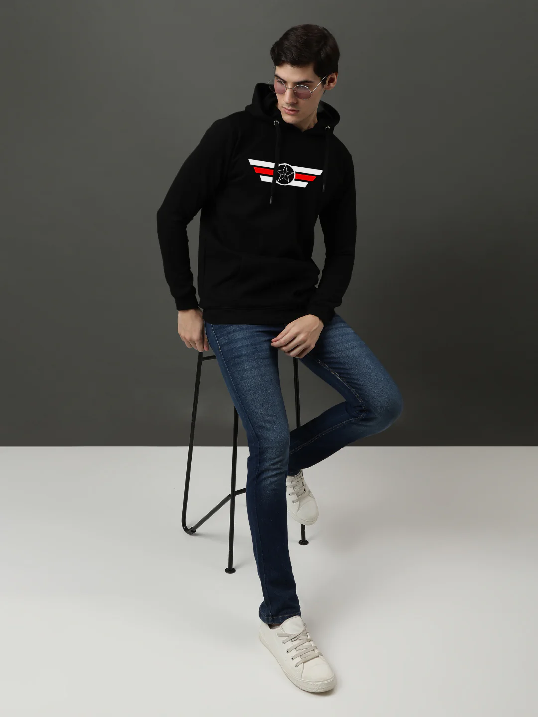 Men Black Captain America Printed Hoodie - Image 5