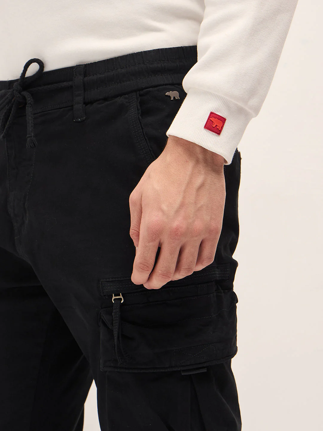 Men Black Cargo Pants - Image 5