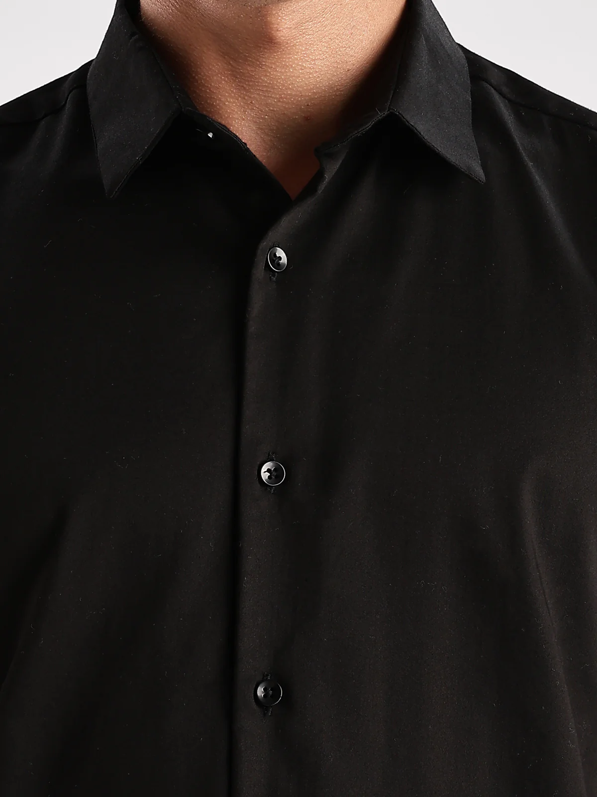Men Black Casual Shirt - Image 2