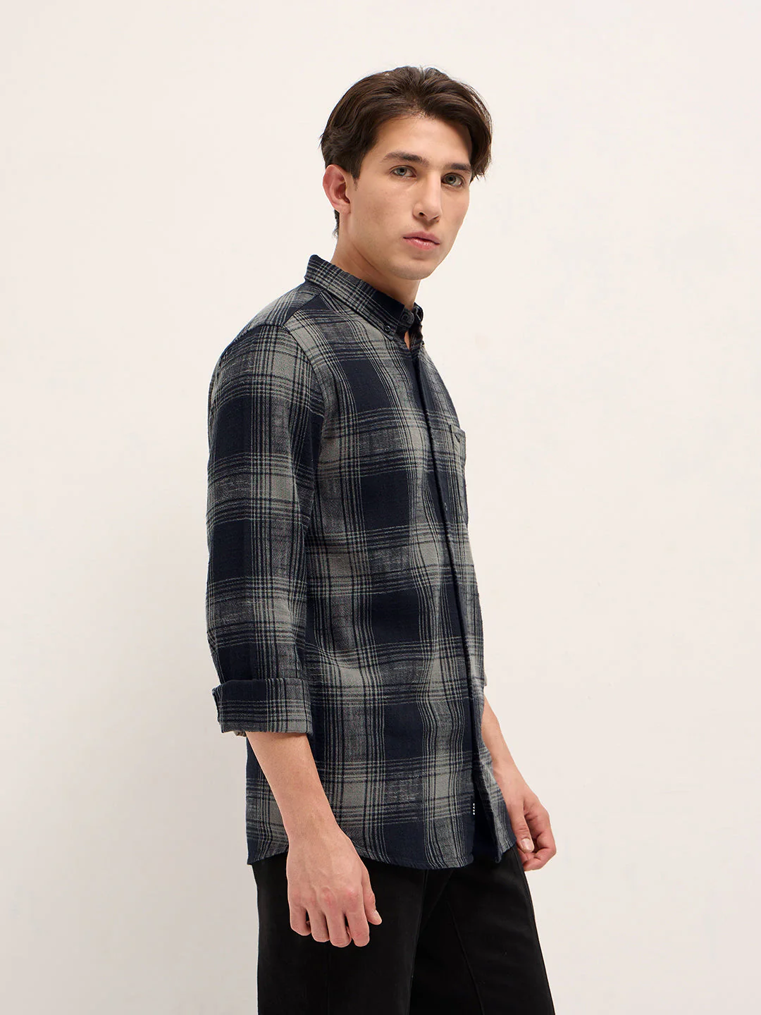 Men Black Casual Shirt - Image 3