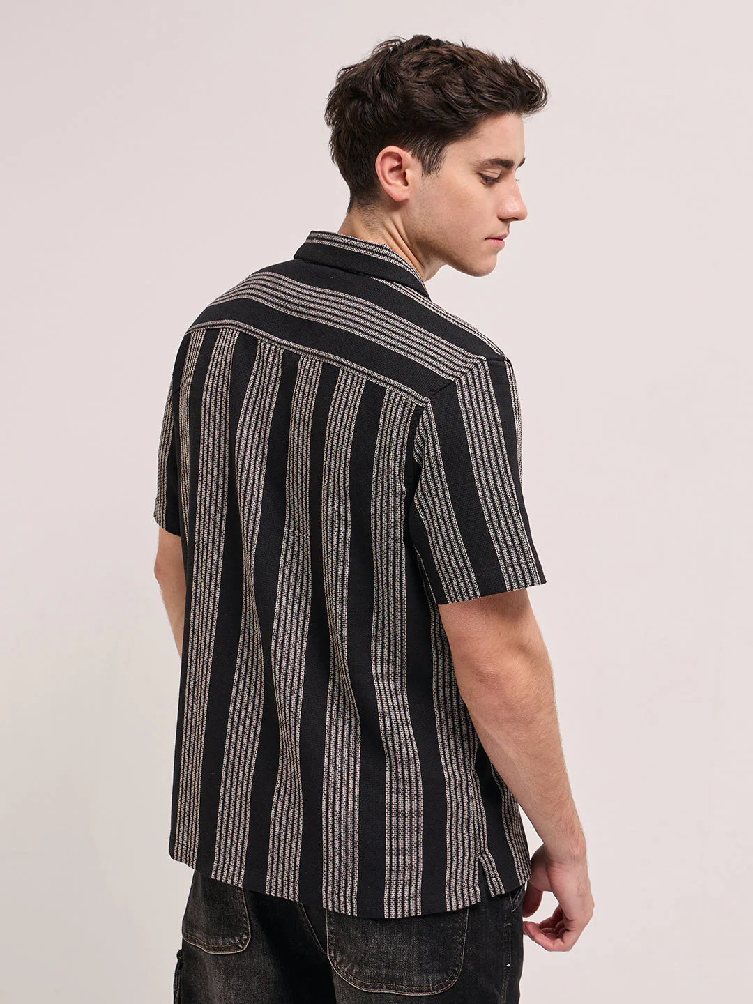 Men Black Casual Shirt - Image 2