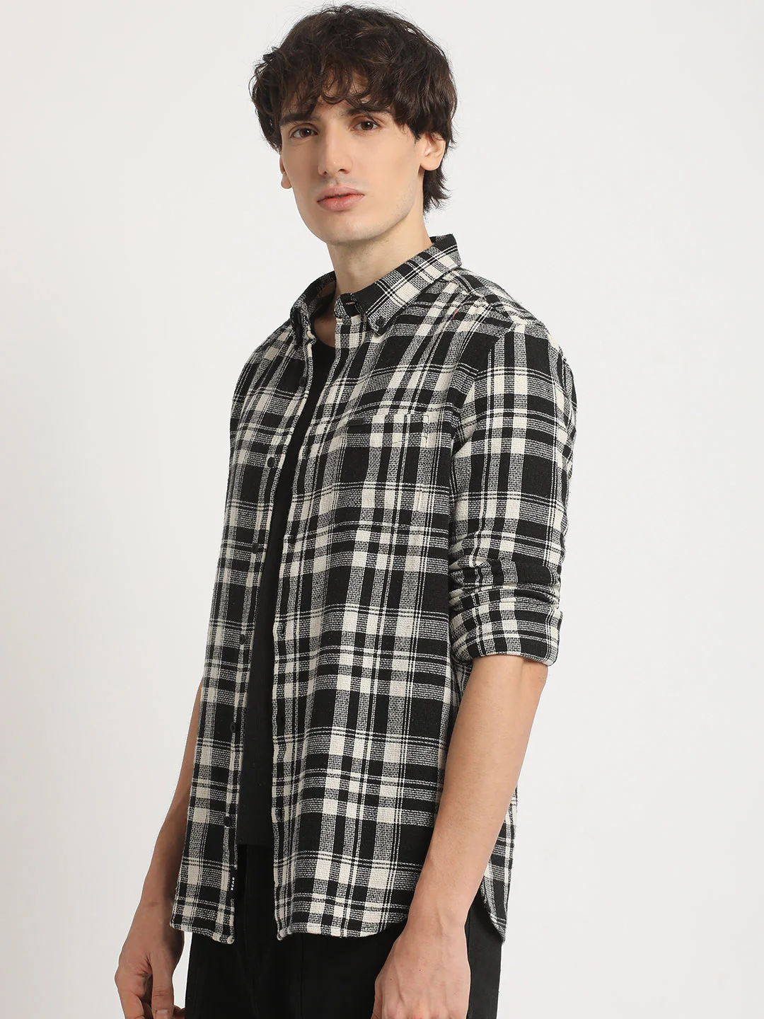 Men  Black Checked Slim Fit Cotton Casual Shirt - Image 3