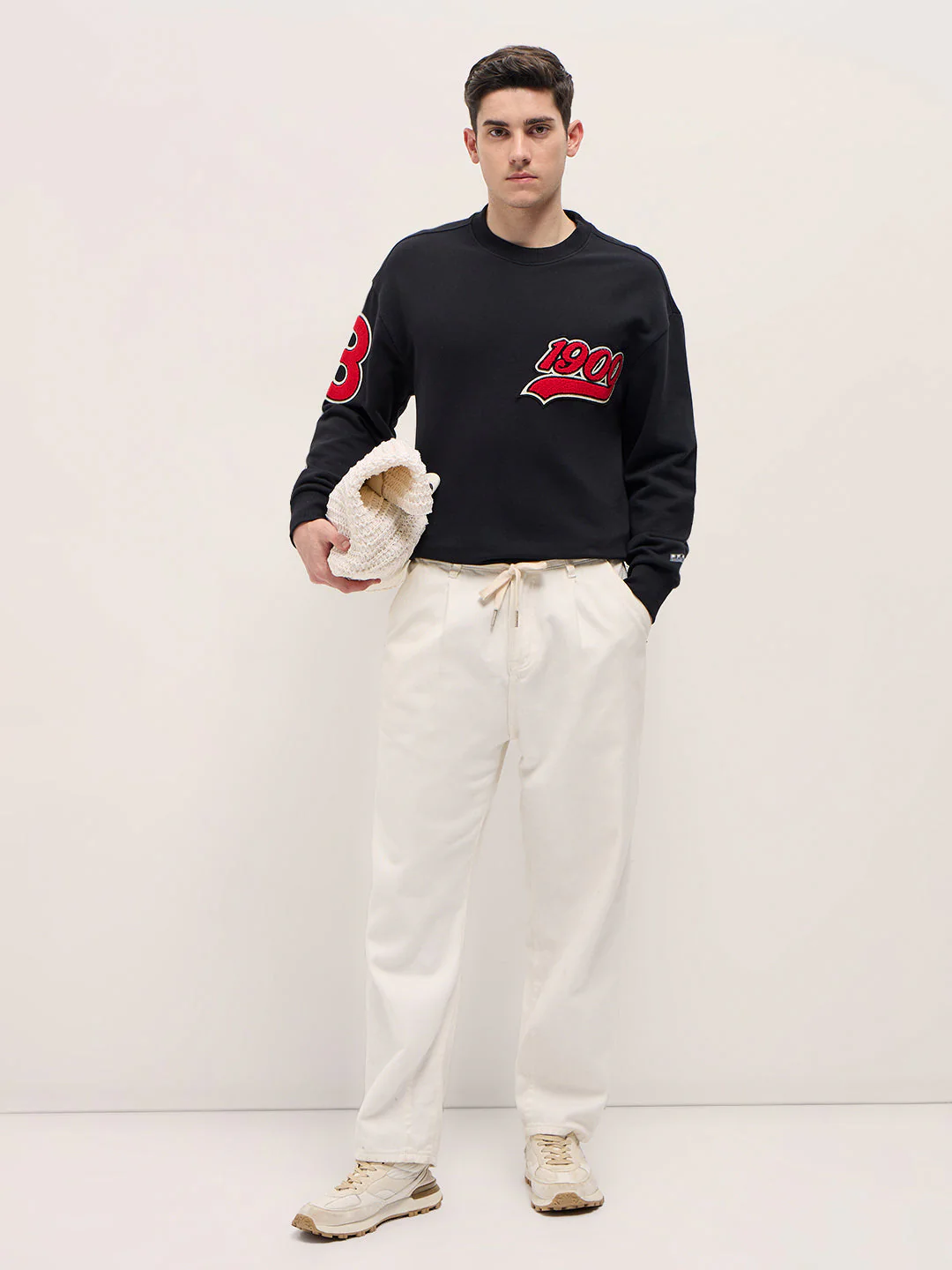 Men Black Chenille Patch Design Relax Fit Crew Neck Sweatshirt - Image 4