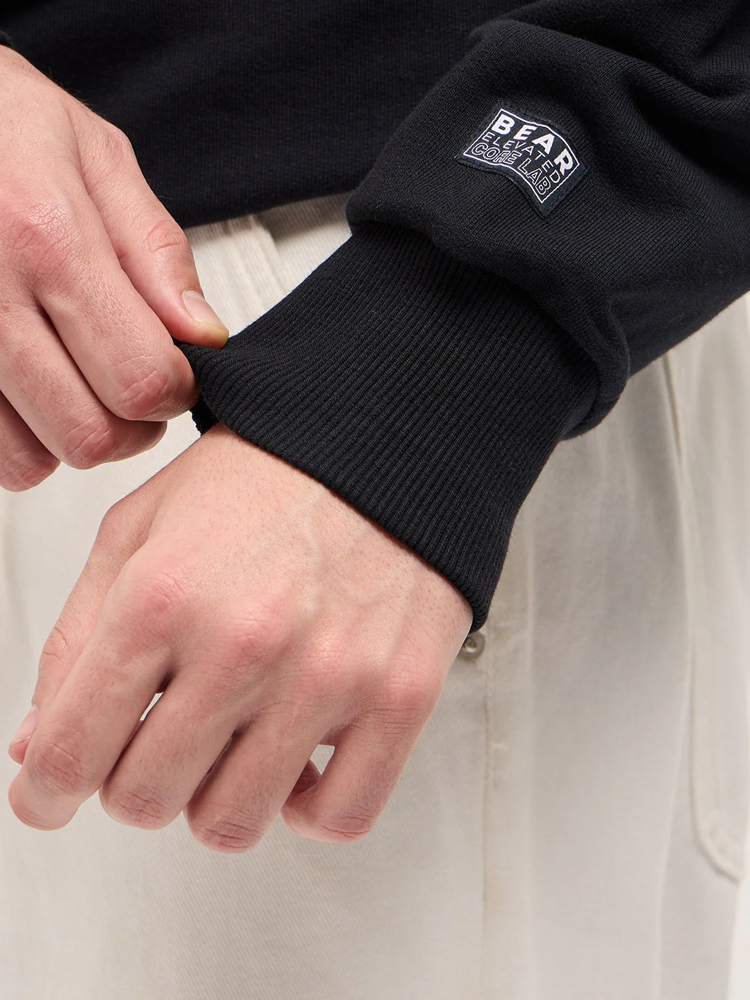 Men Black Chenille Patch Design Relax Fit Crew Neck Sweatshirt - Image 6