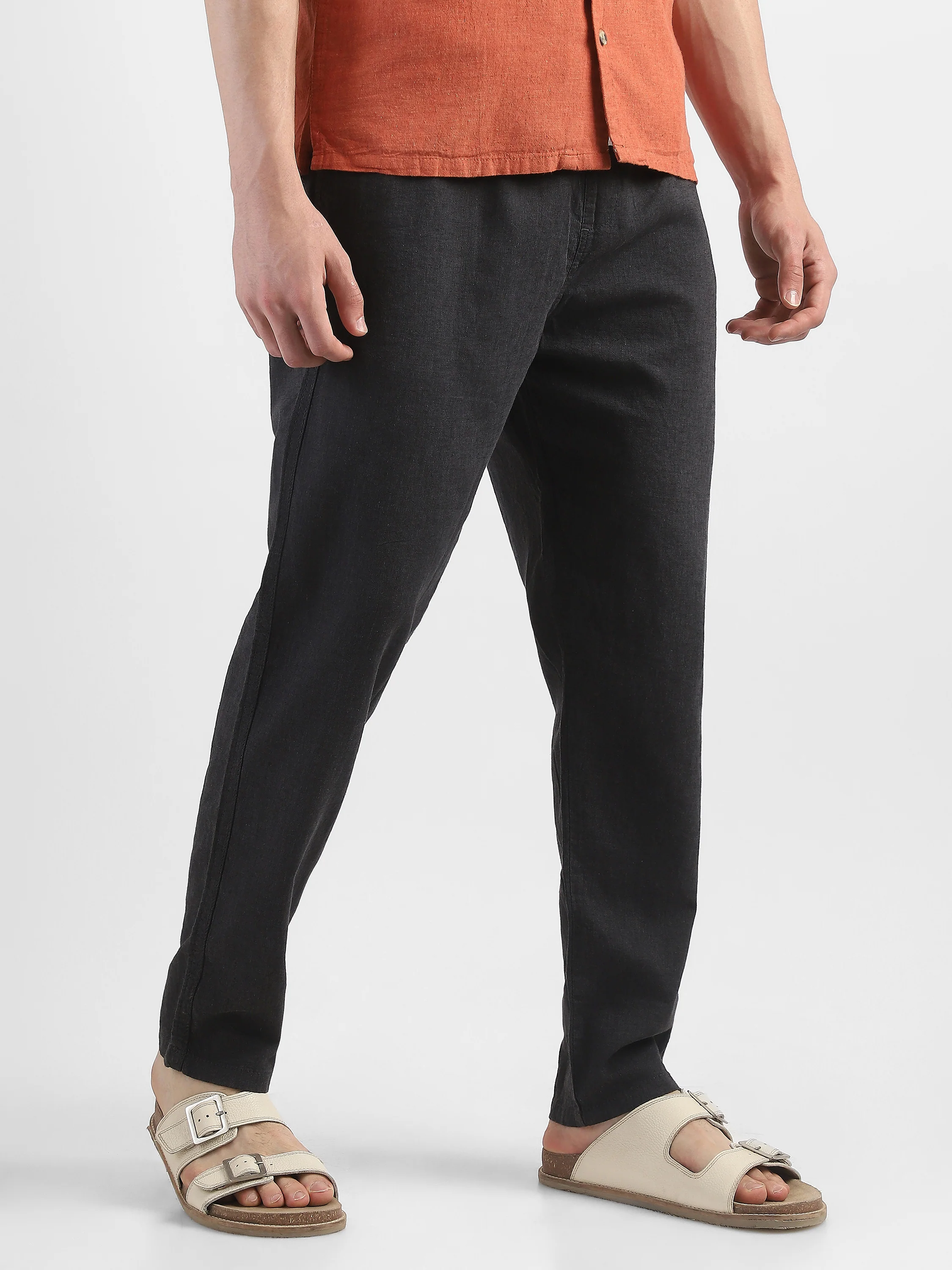 Men Black Cotton Blend Comfort Fit Pants - Image 2