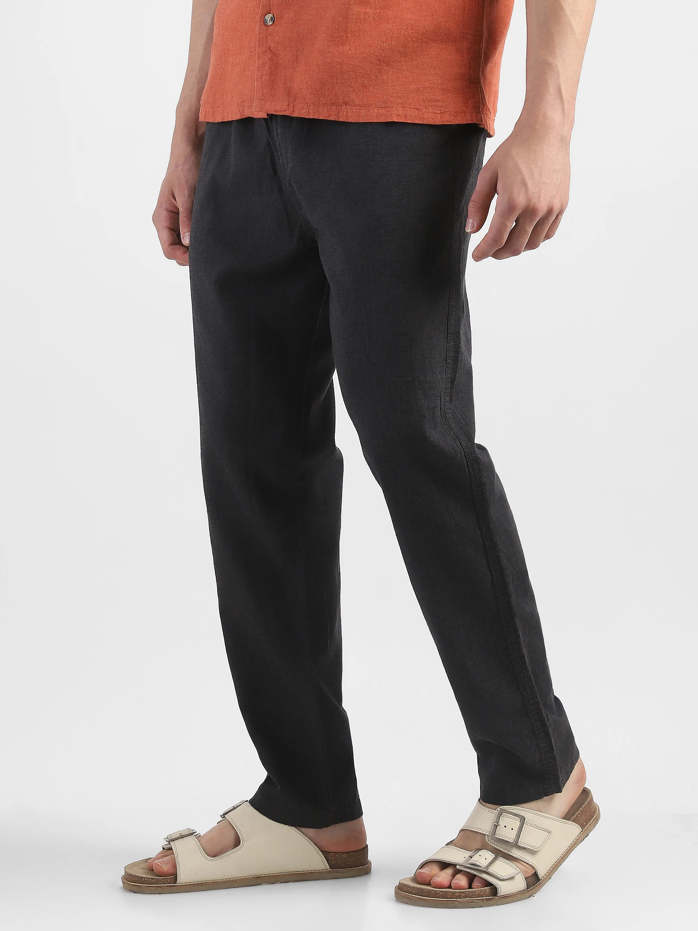 Men Black Cotton Blend Comfort Fit Pants - Image 5